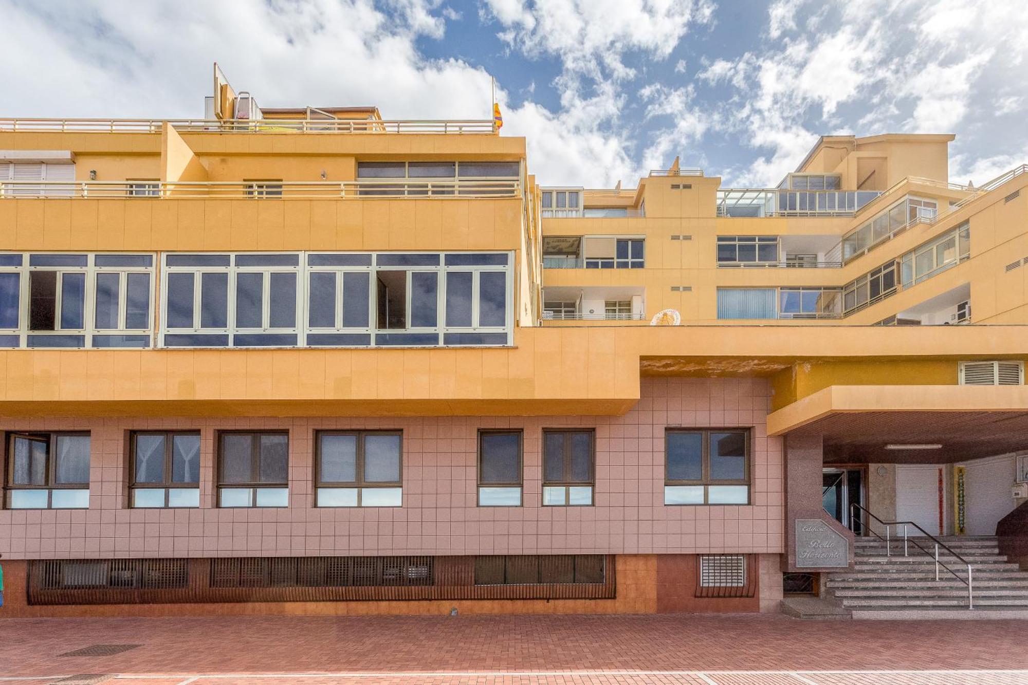 Canteras Seaviews - Balcony & Pool * Las Palmas de Gran Canaria