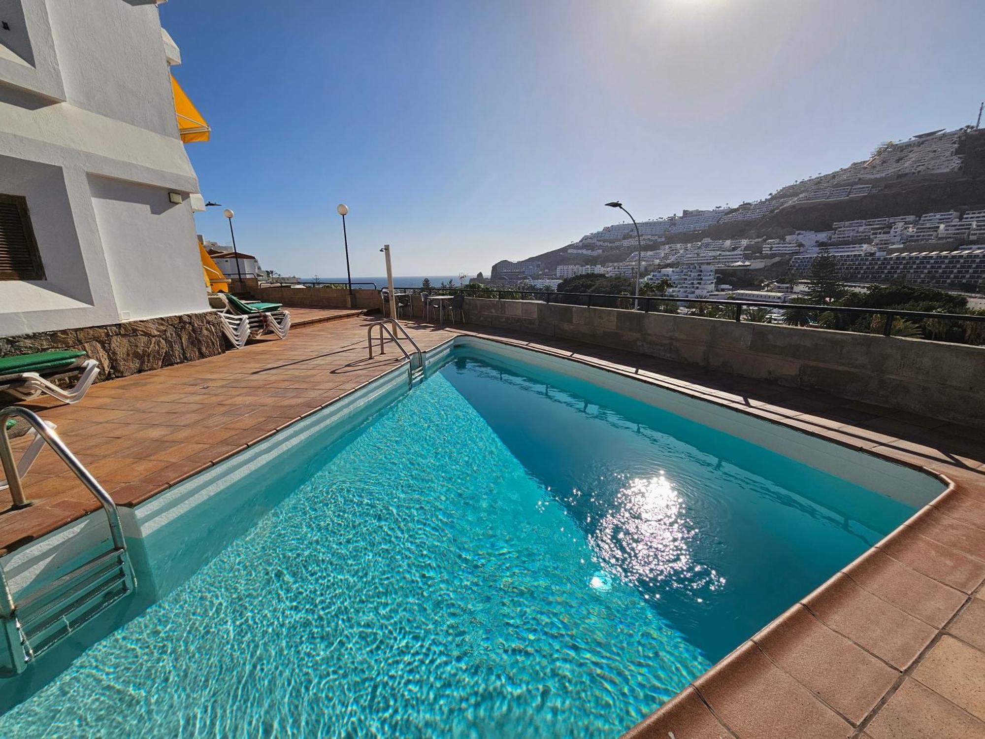 Apartment Modern With Sea View Nearby The *