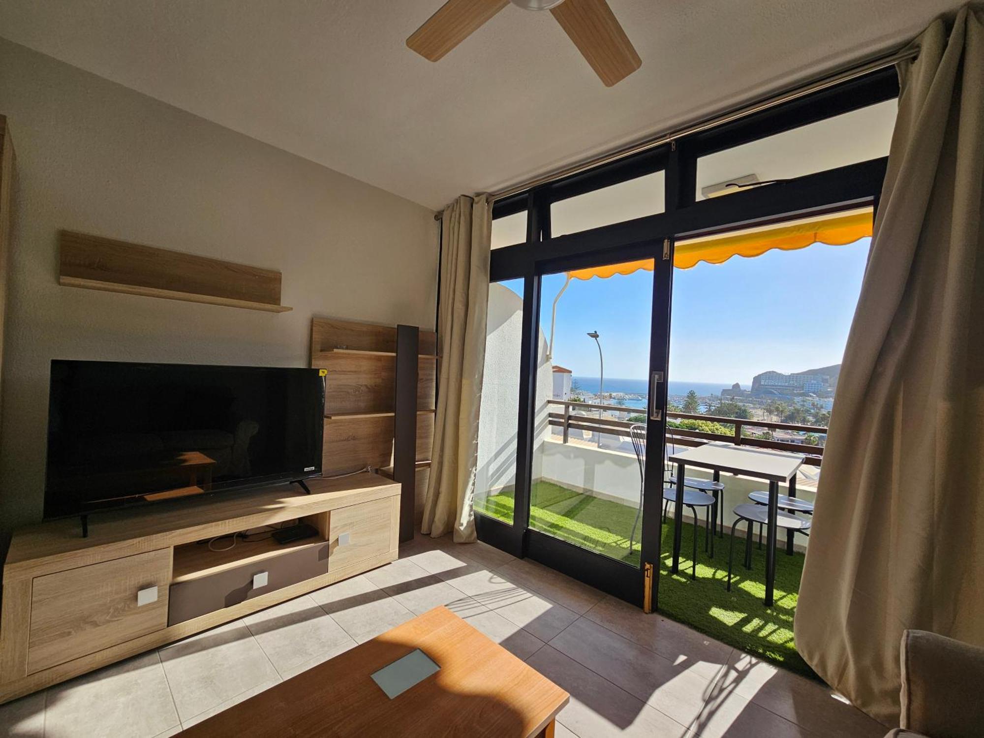 Modern With Sea View Nearby The Apartment Mogan