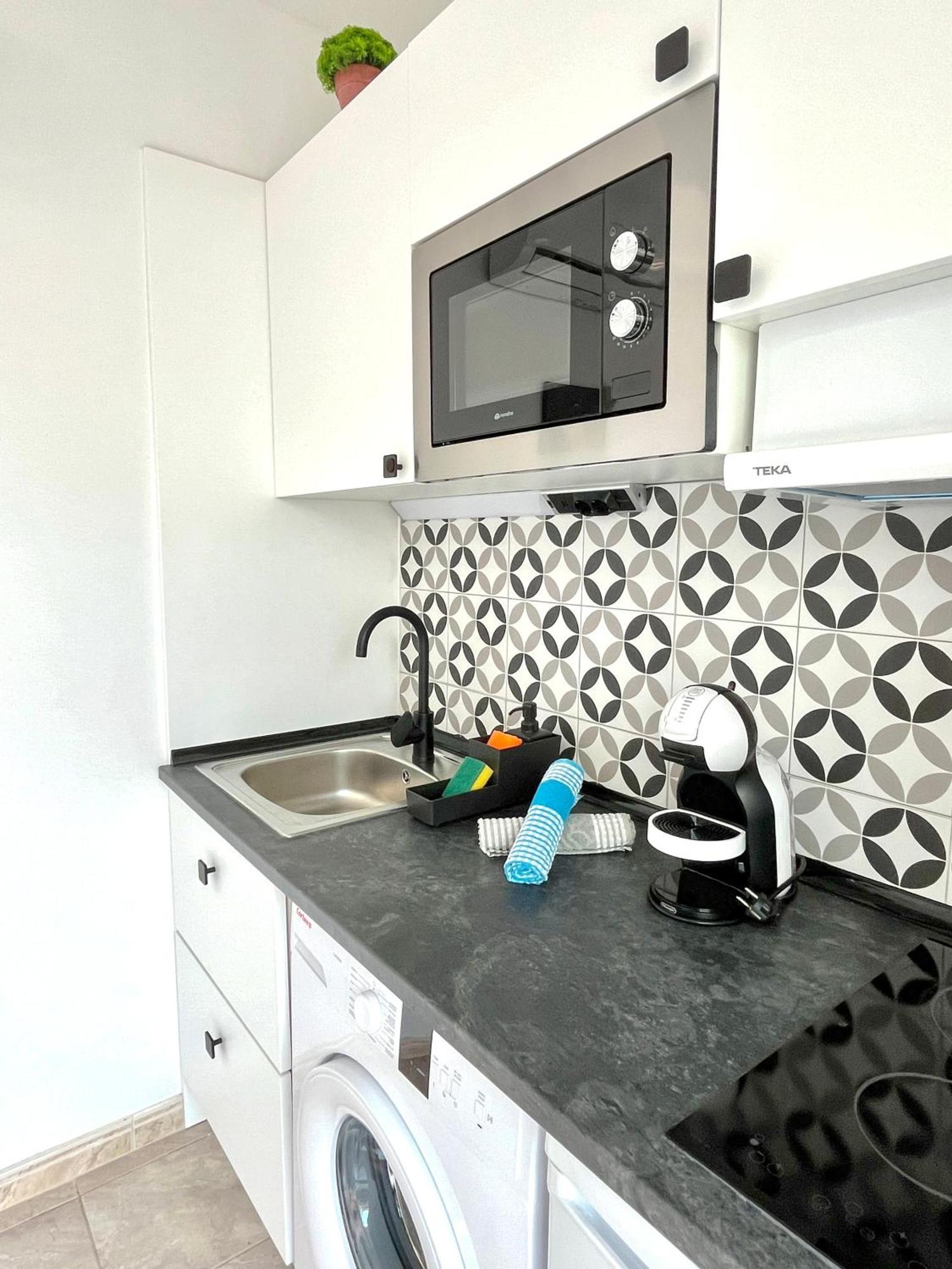 Apartamento Lovely Near The Sea In