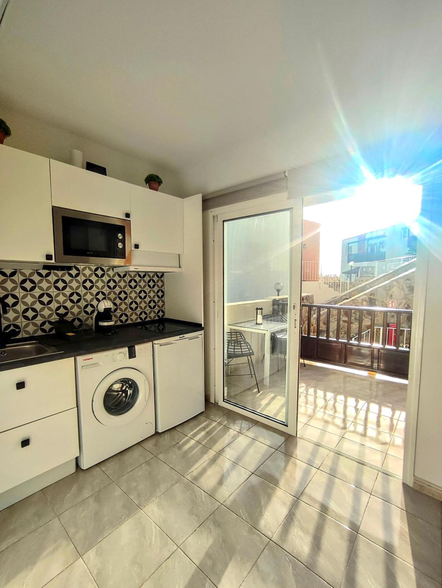 Apartamento Lovely Near The Sea In *