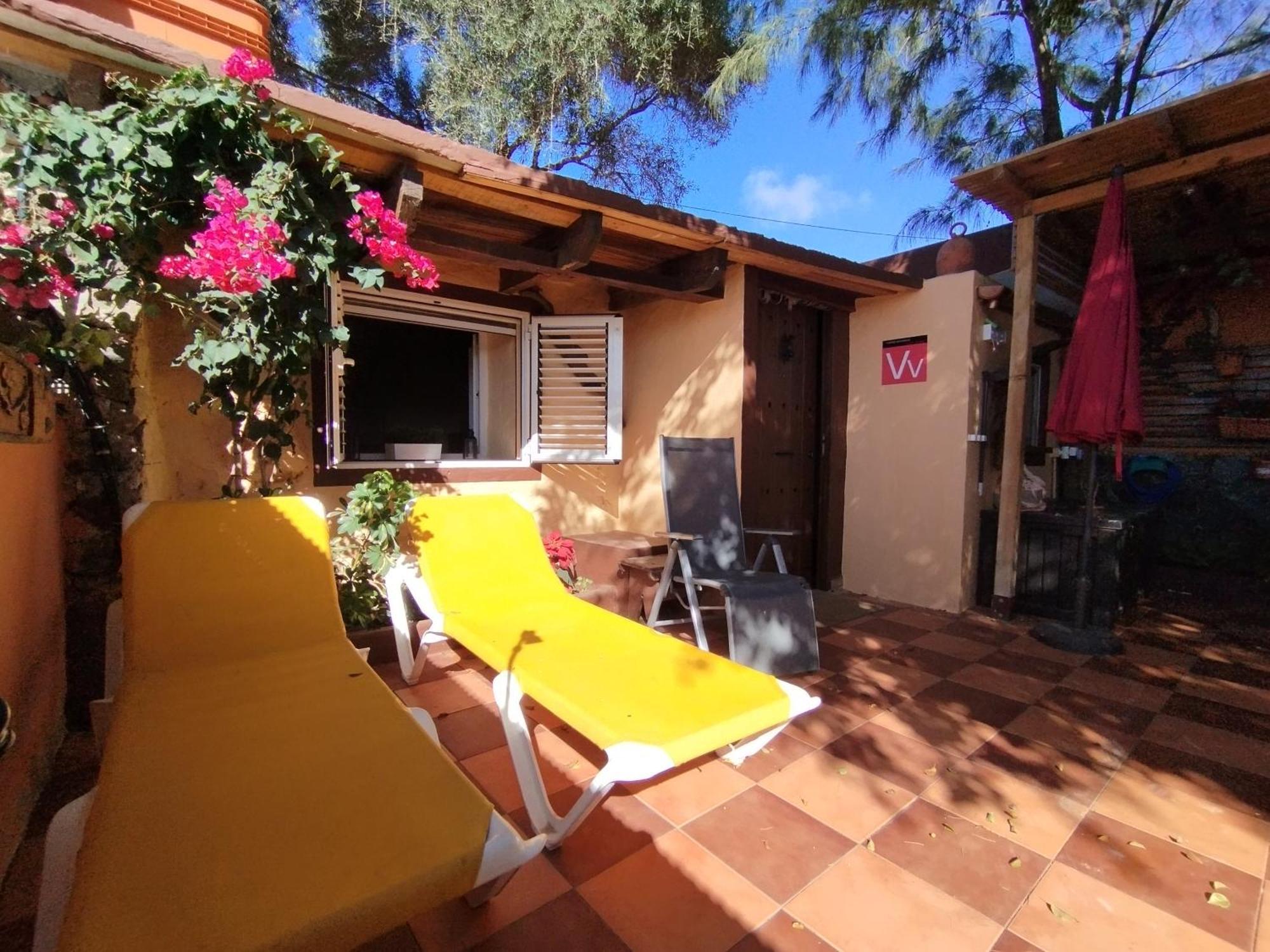 La Casita De Claudia * Aguatona