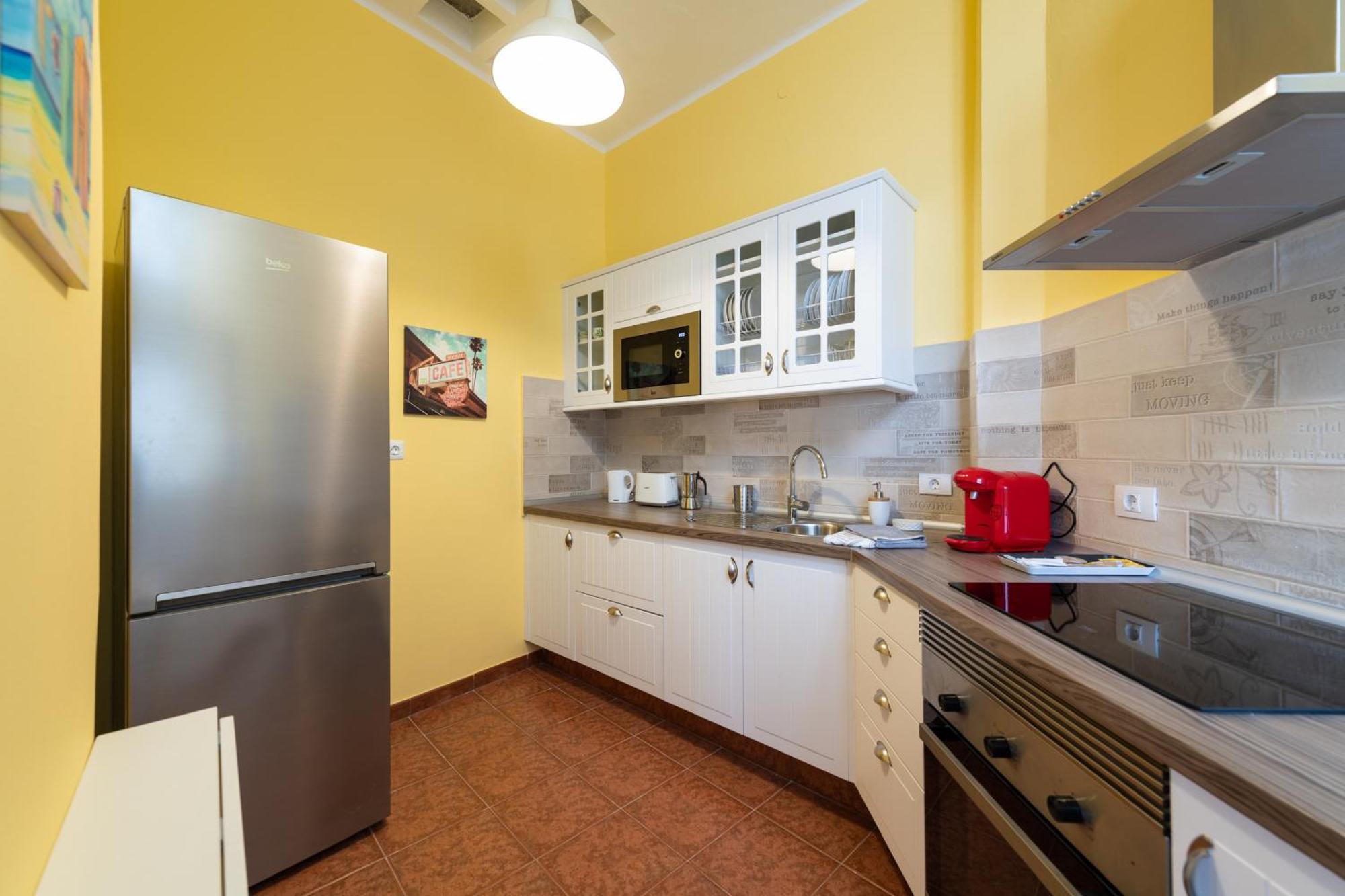 Balcony Spacious 2br Historic Center Arucas