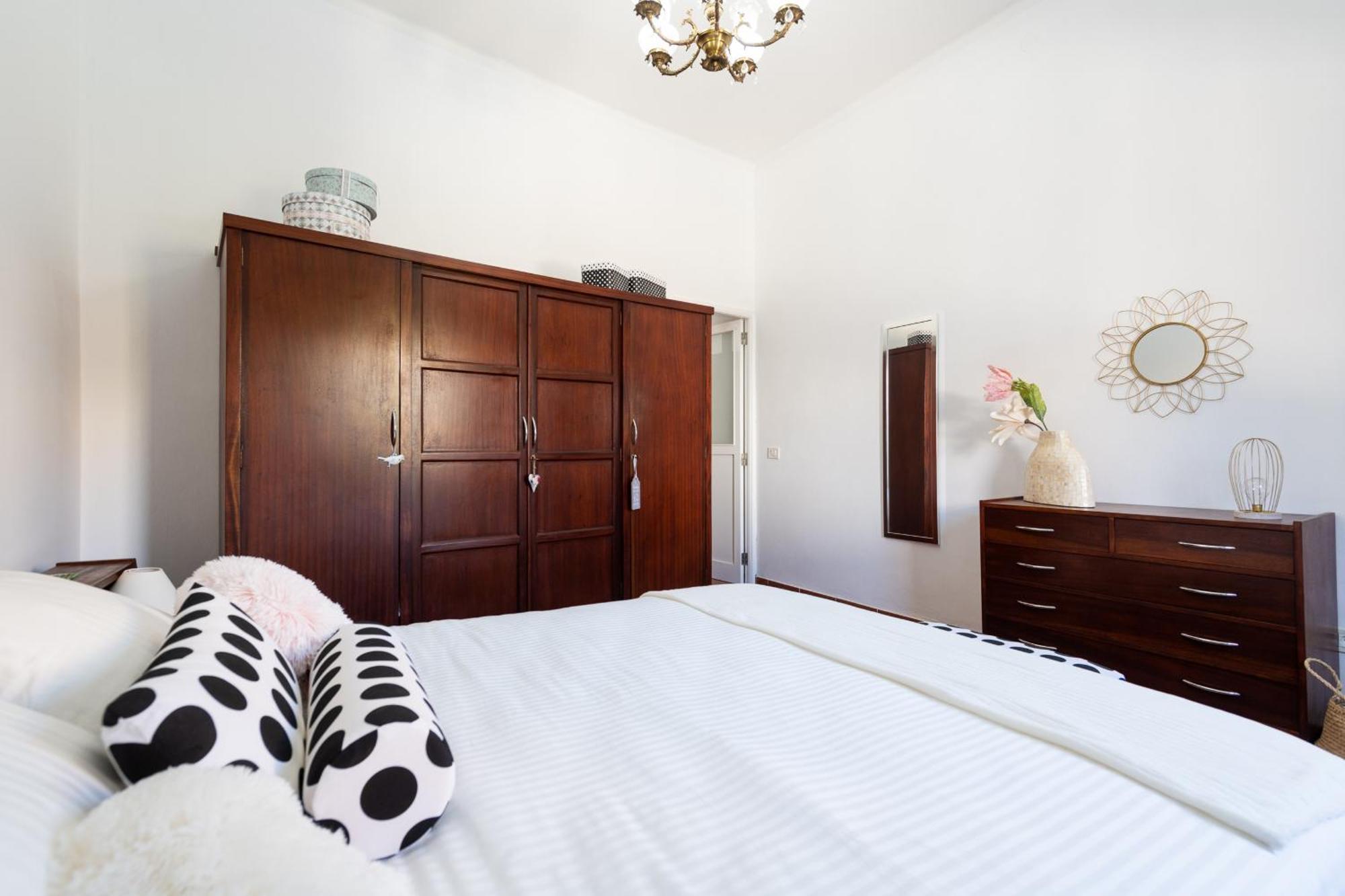 Balcony Spacious 2br Historic Center Apartamento