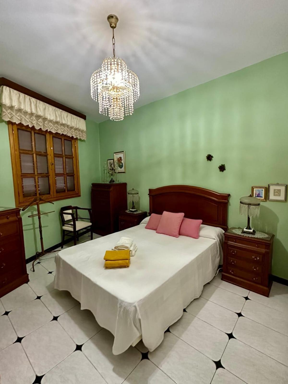Holiday home Casa Loli Y *