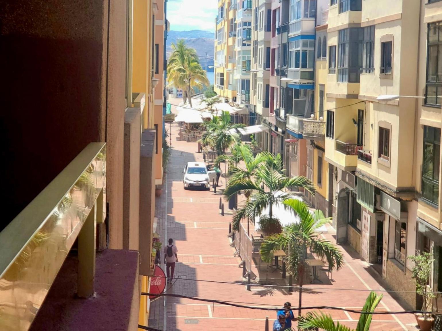 New 2 Bedrooms Gold Flat At Canteras With Balcony And Free Parking Apartamento