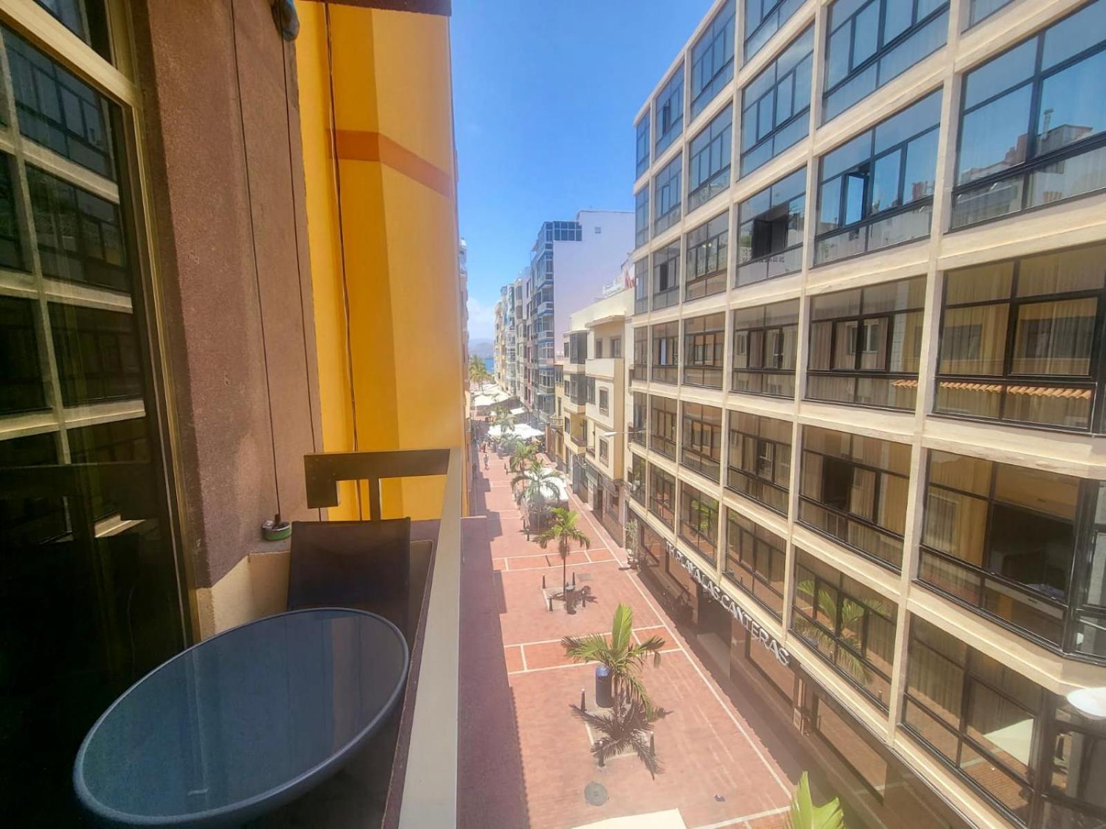 Apartamento New 2 Bedrooms Gold Flat At Canteras With Balcony And Free Parking