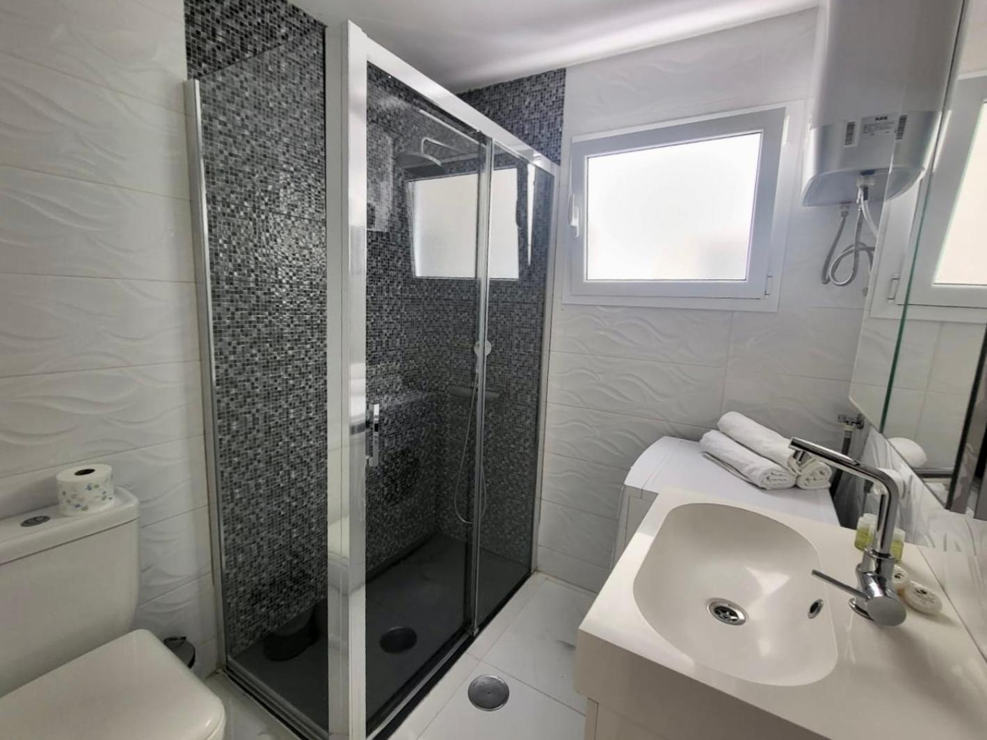 New 2 Bedrooms Gold Flat At Canteras With Balcony And Free Parking Las Palmas de Gran Canaria