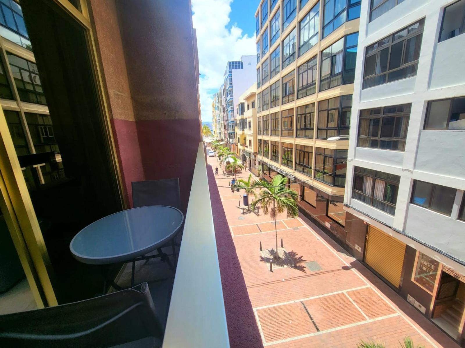 New 2 Bedrooms Gold Flat At Canteras With Balcony And Free Parking Las Palmas de Gran Canaria