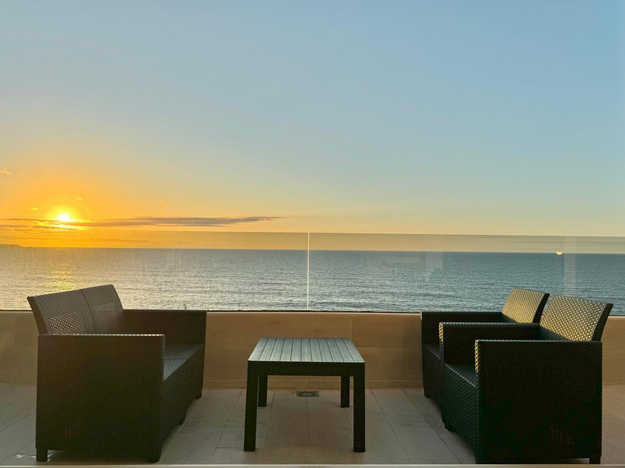 Atico Vistas Mar Playa Canteras Apartment
