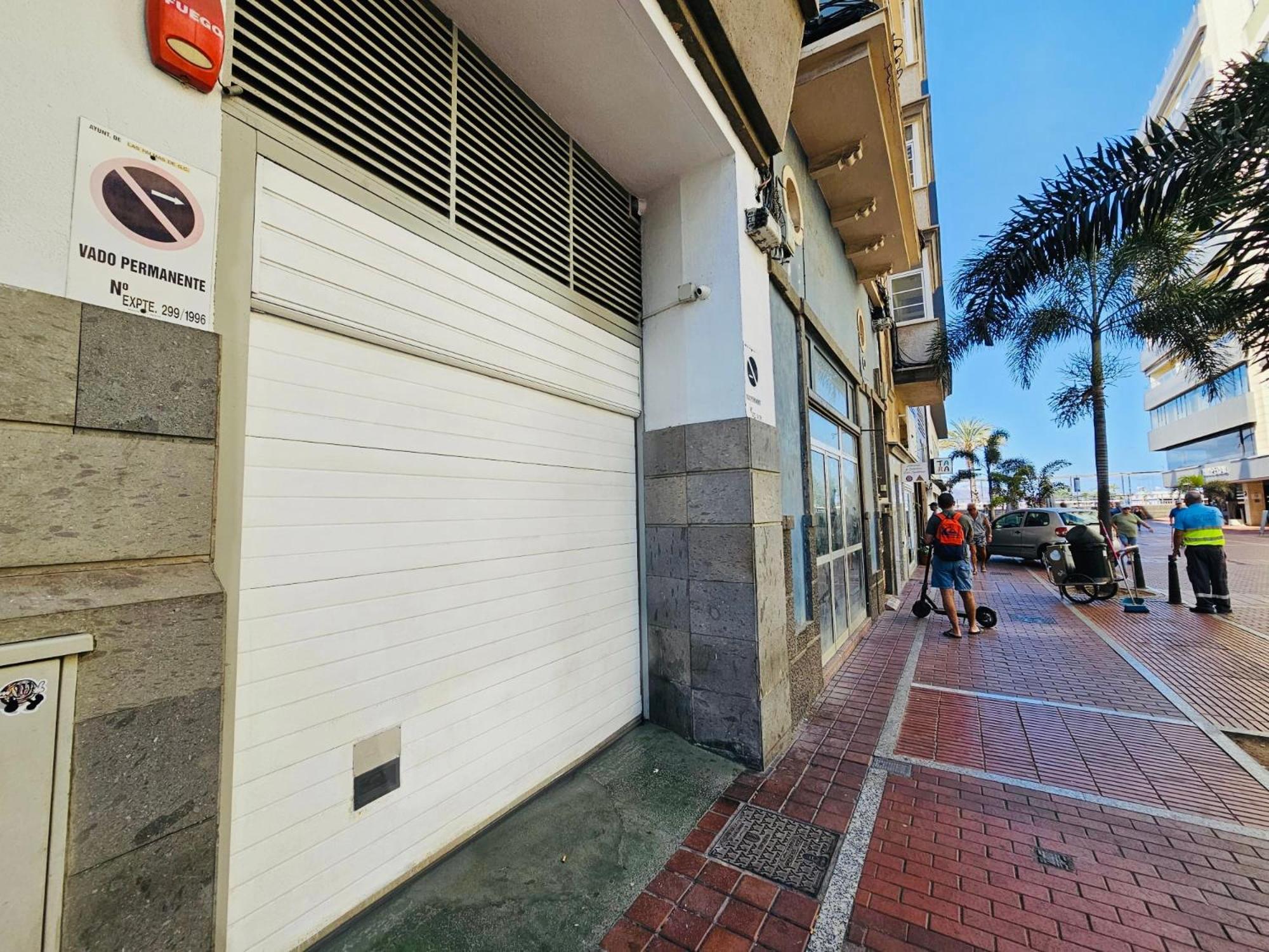 New 2 Bedrooms Gold Flat At Canteras With Balcony And Free Parking *