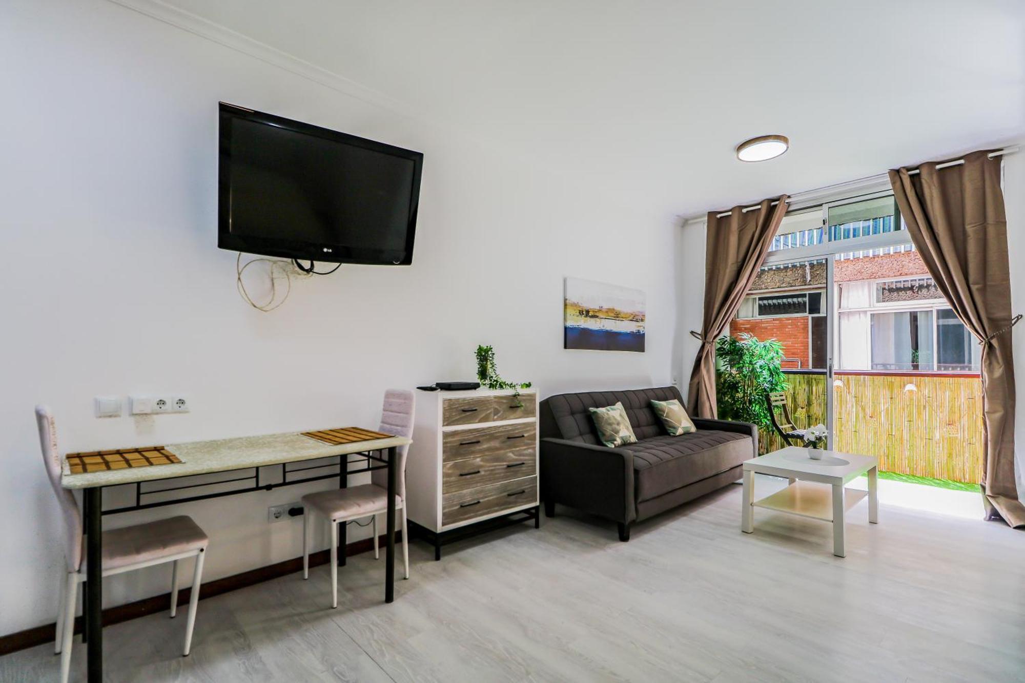 Ocean Breeze Canteras Apartment