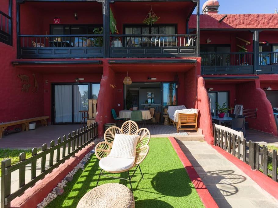 On The Playa Del Aguila Apartamento San Bartolomé
