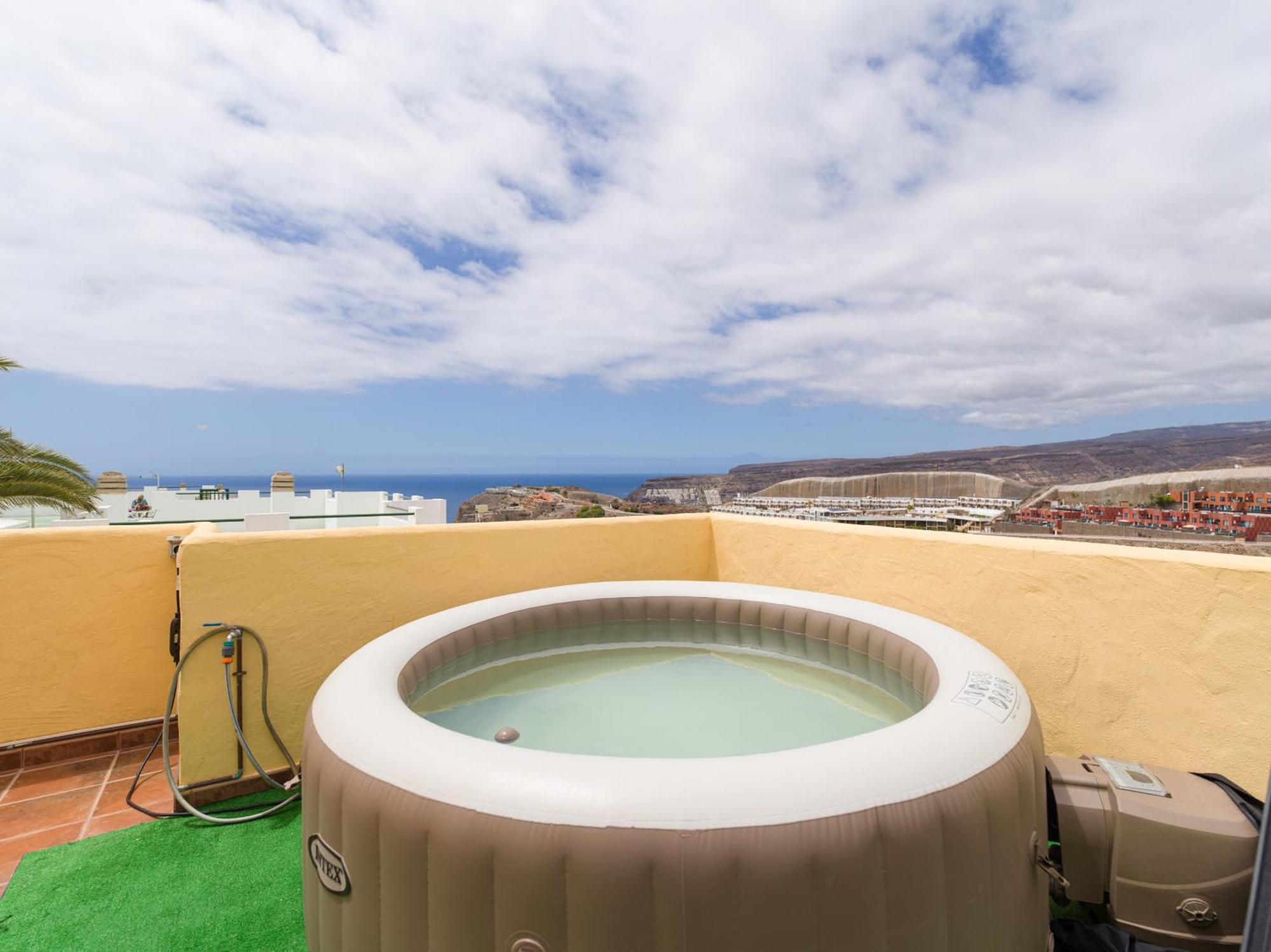 Private Solarium Views - Jacuzzi Apartamento *