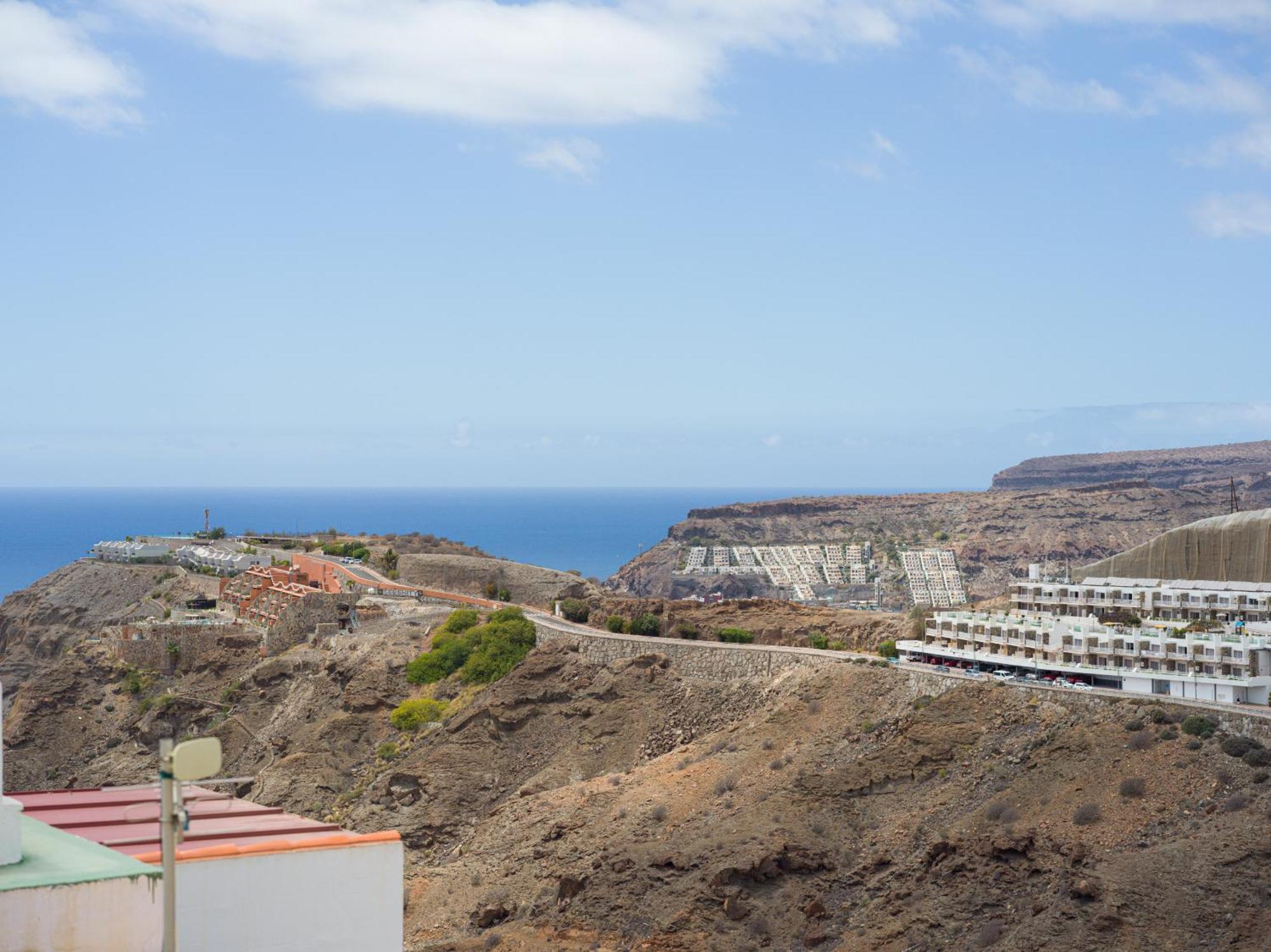 Private Solarium Views - Jacuzzi Apartamento