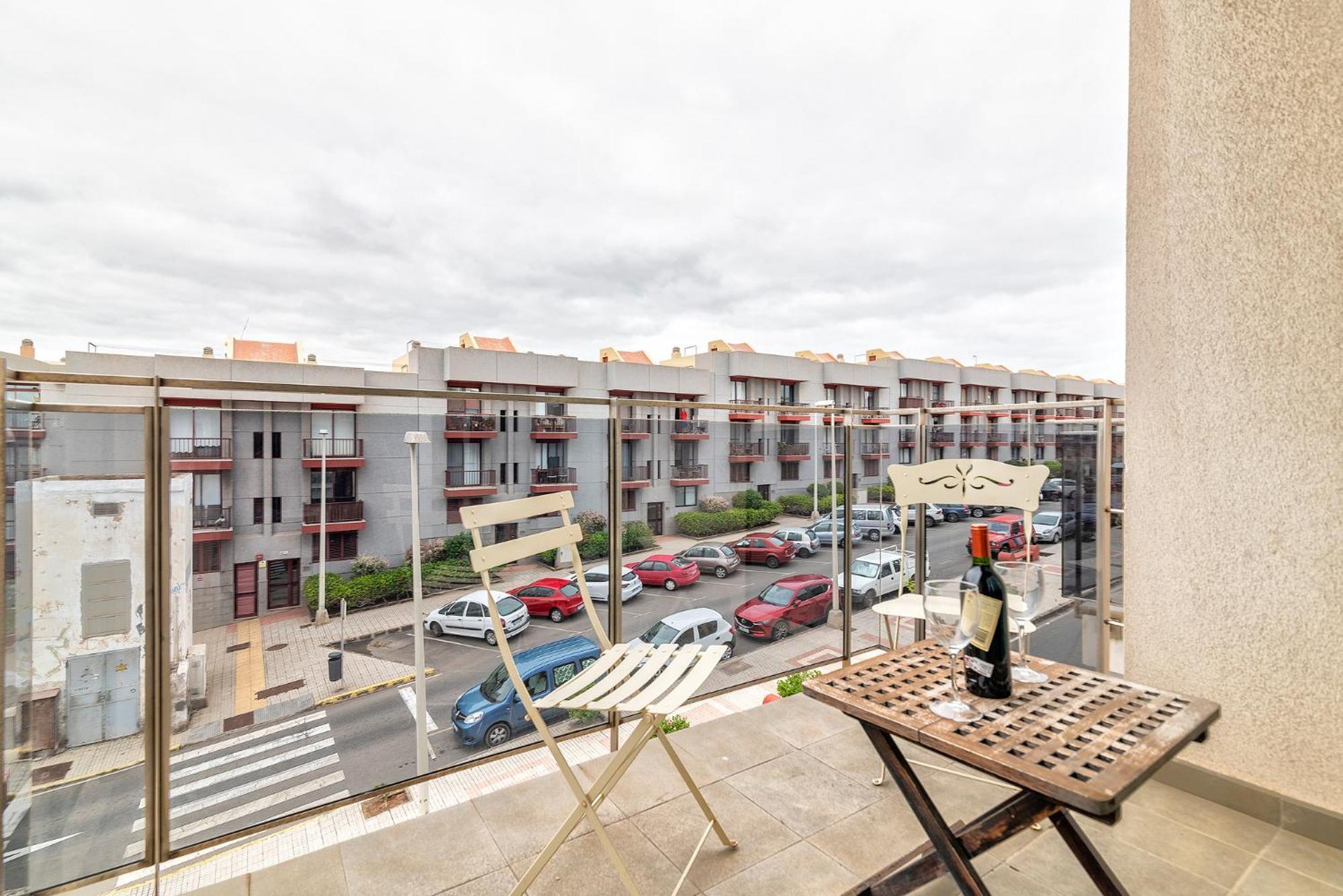 Comfortable With Terrace Apartamento *