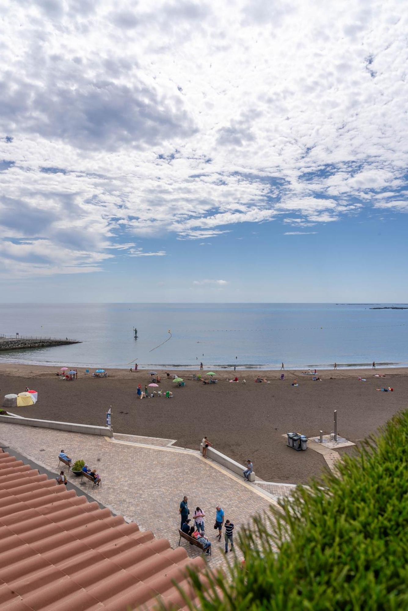 Seaside View Apartment