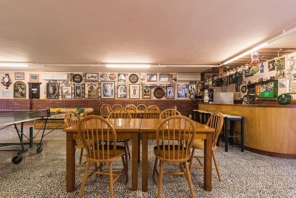 Magnifica Con Piscina Y Barbacoa Villa