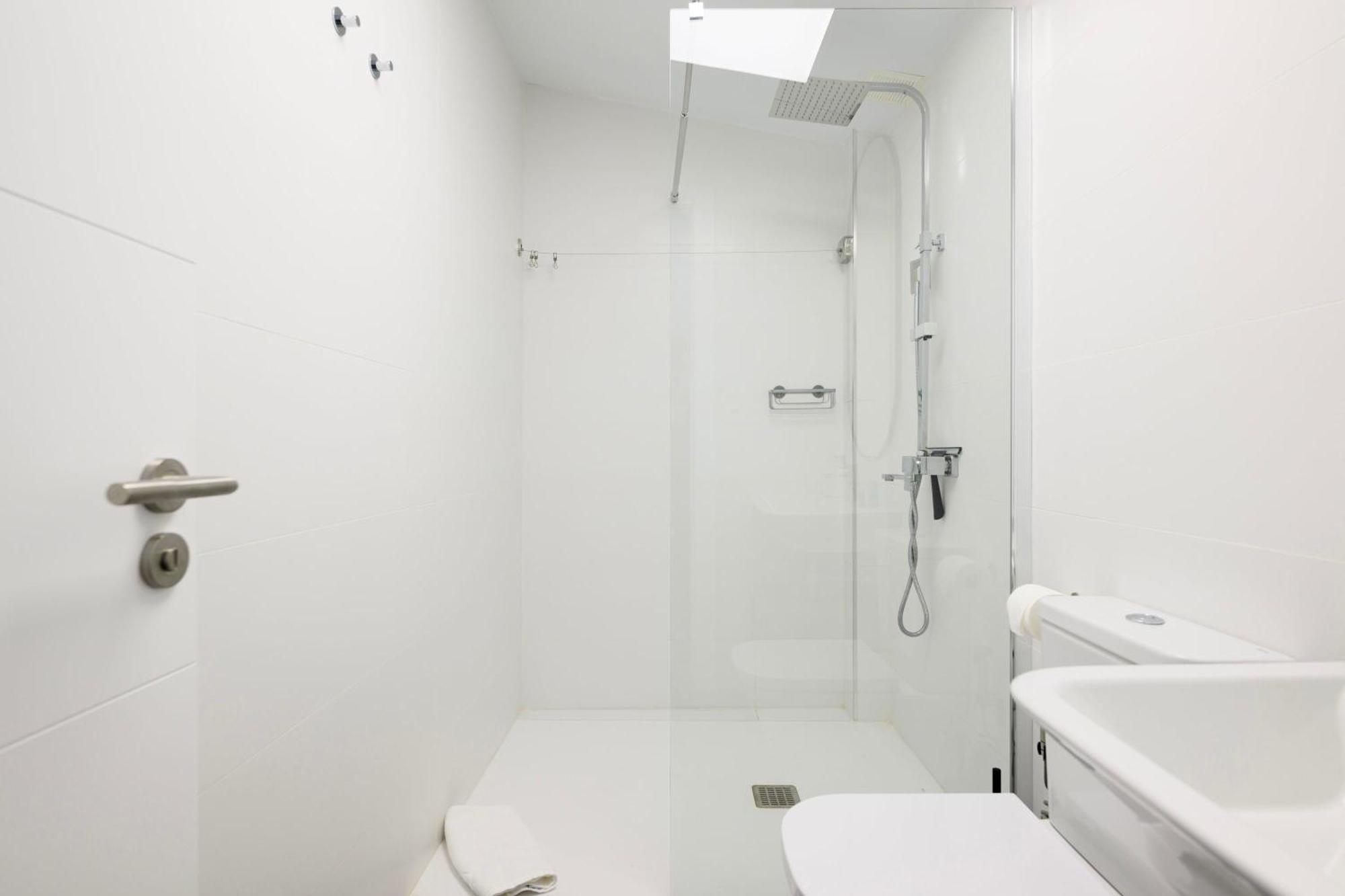 Brand New Spacious Duplex 100m From The