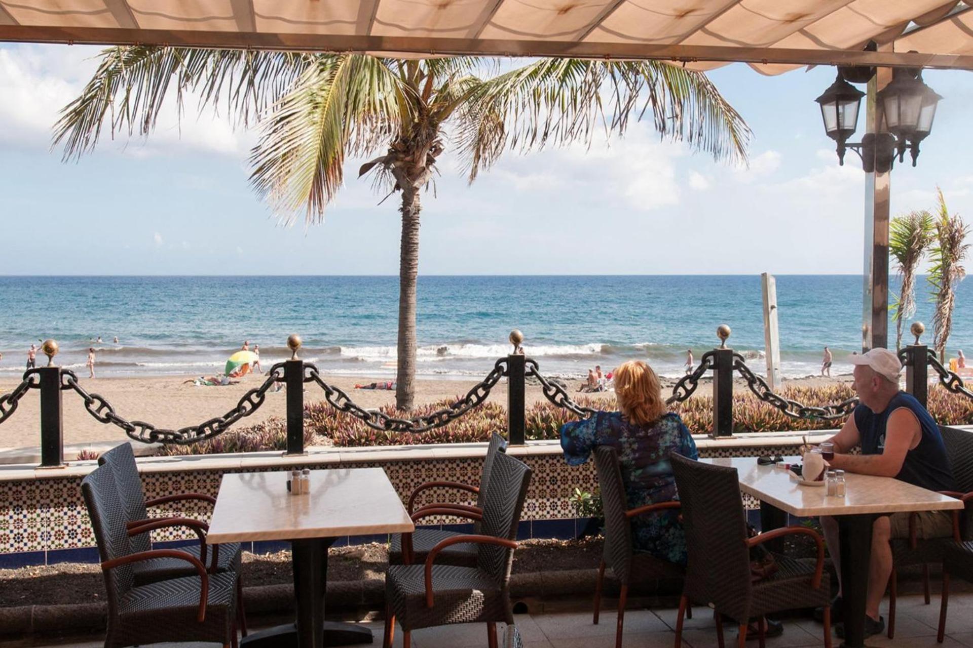 5-bedroom Oceanfront With Private Pool