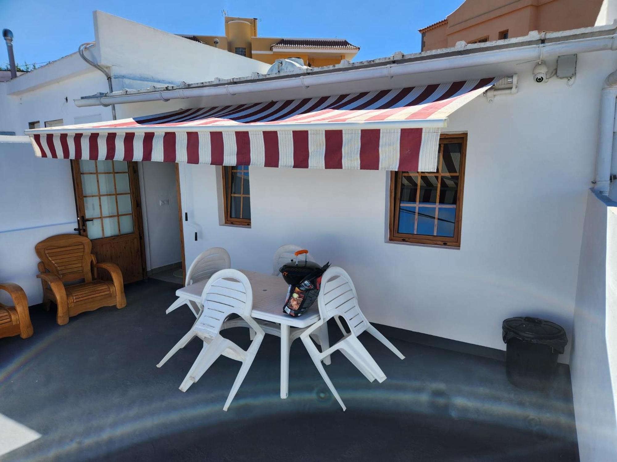 La Casita Del Tito Carlos *