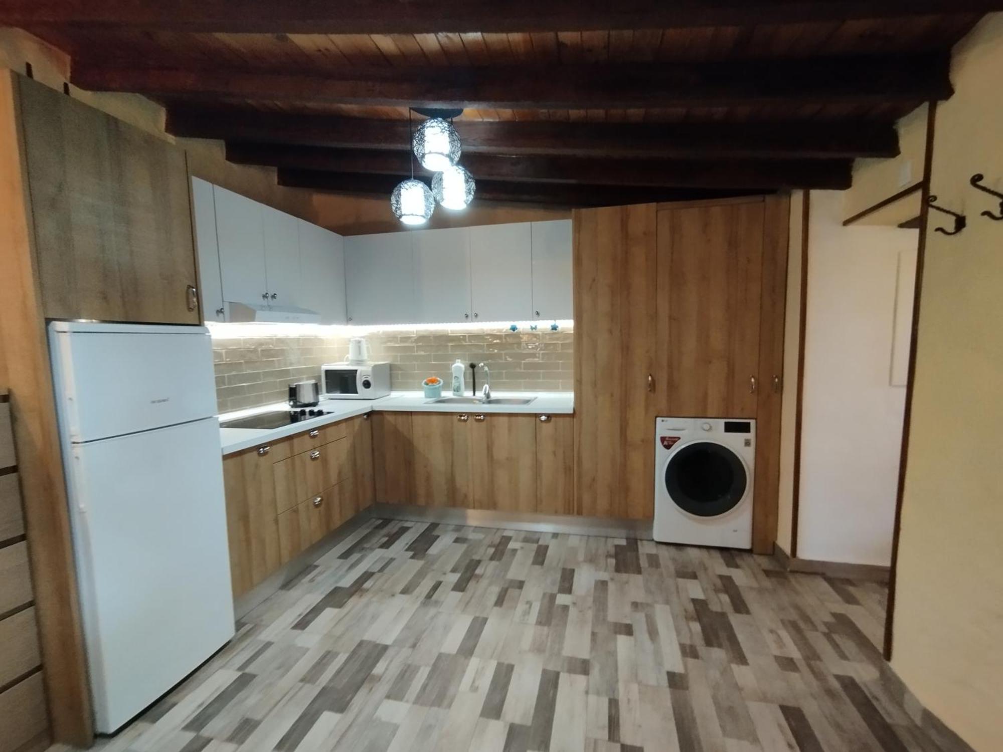 La Casita De Claudia Aguatona