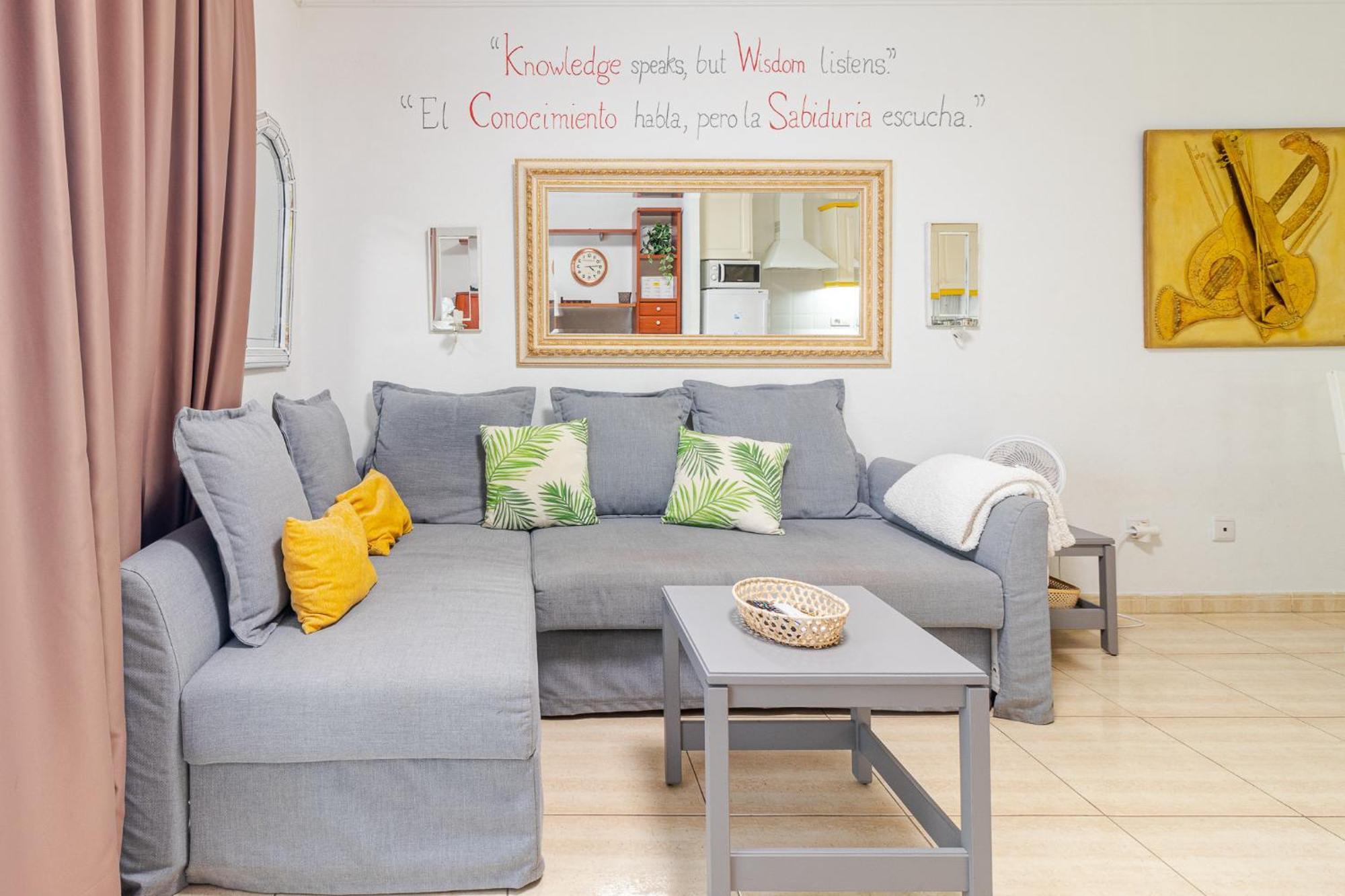Appartamento Flatguest - Flat With Art