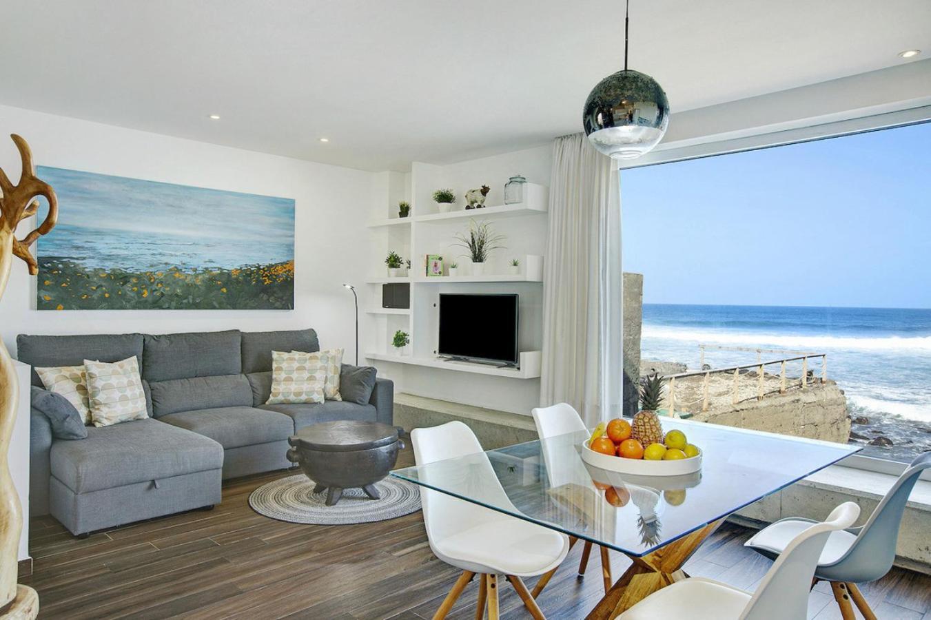 Villa Exclusiva 1hab Con Terraza Y Vistas Al Mar En Quintanilla