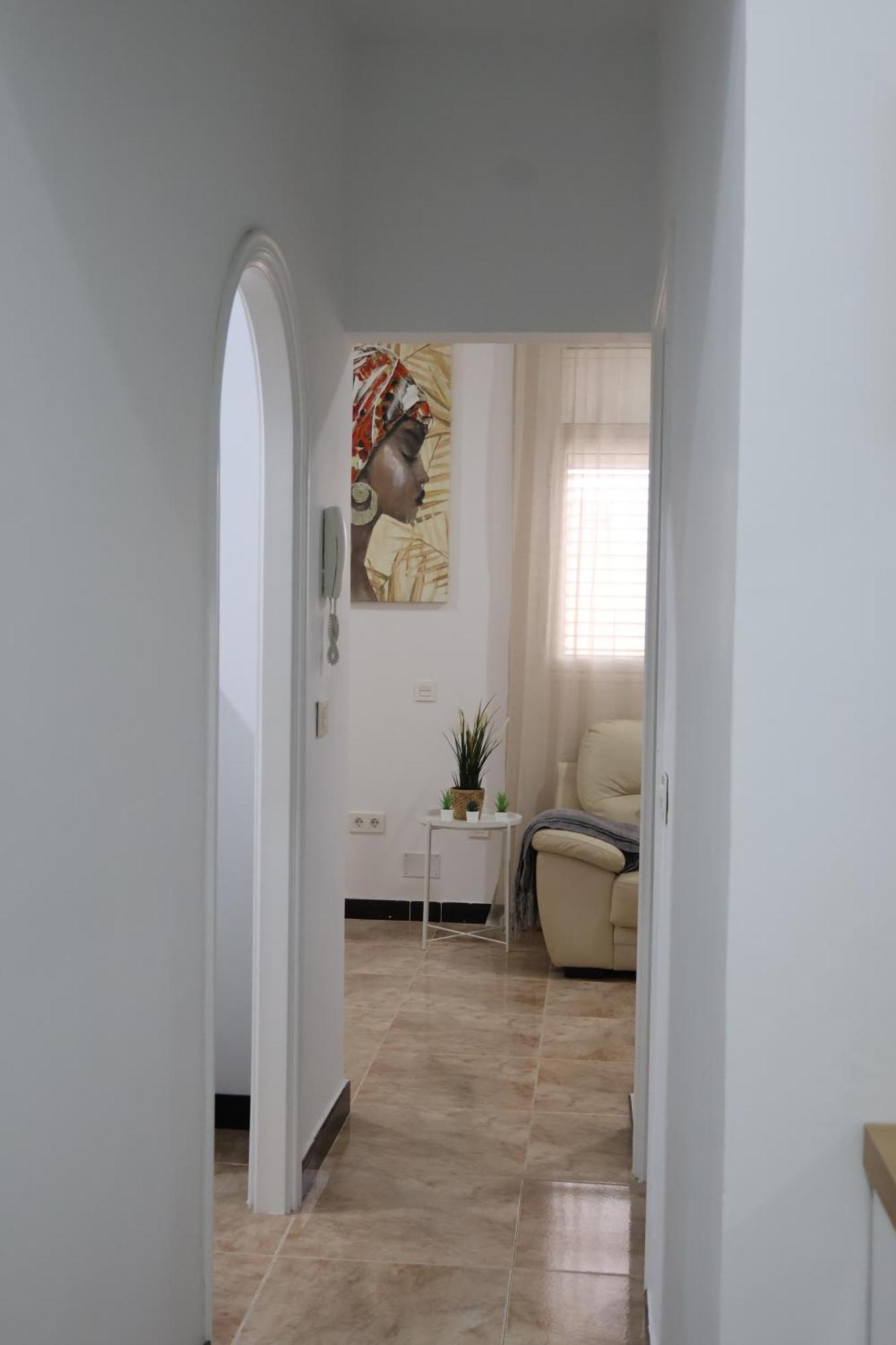 Flat With Jacussi In Agüimes