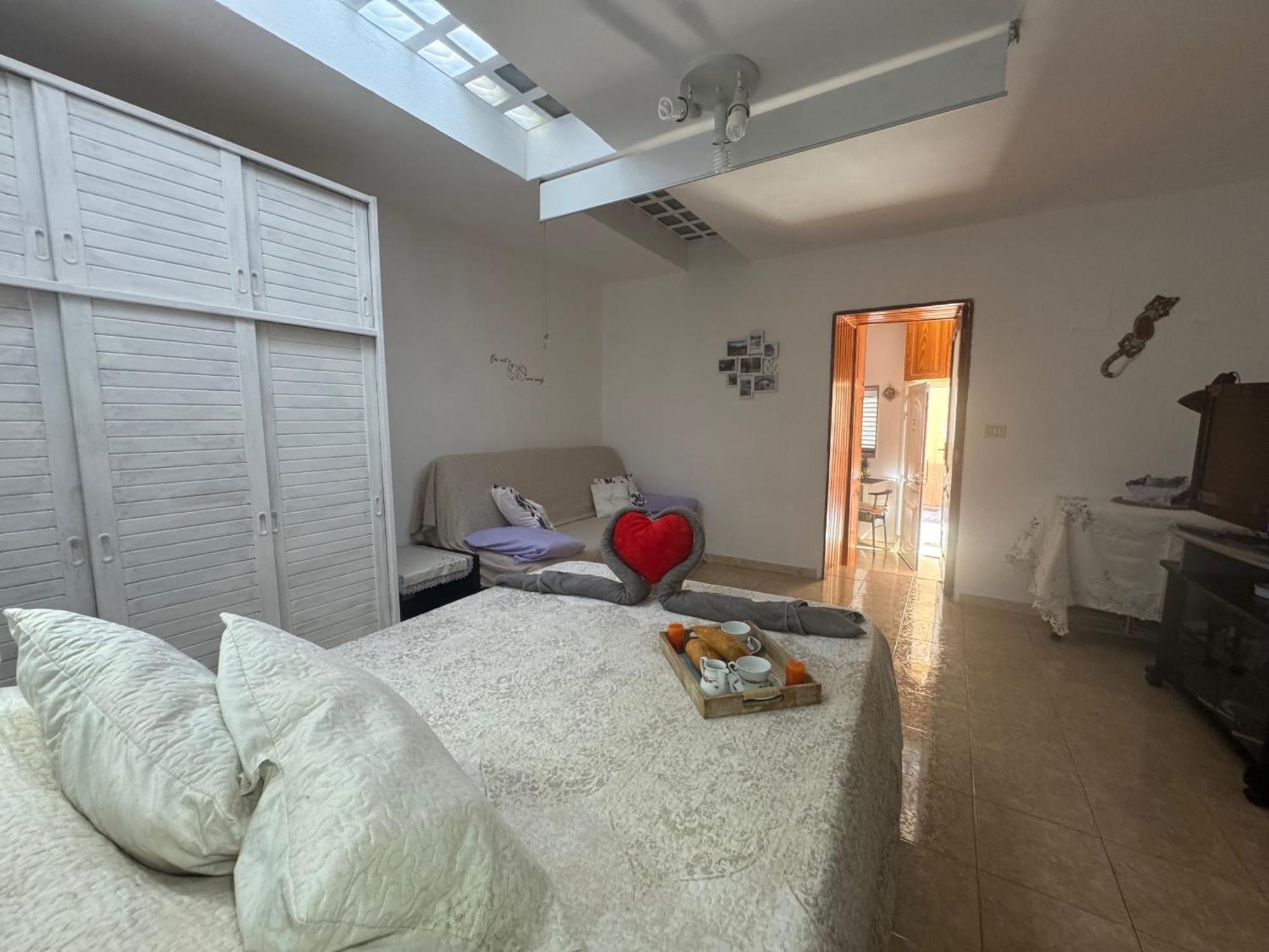 Сasa de vacaciones Casa En Con Terraza, Barbacoa Y Aire Acondicionado