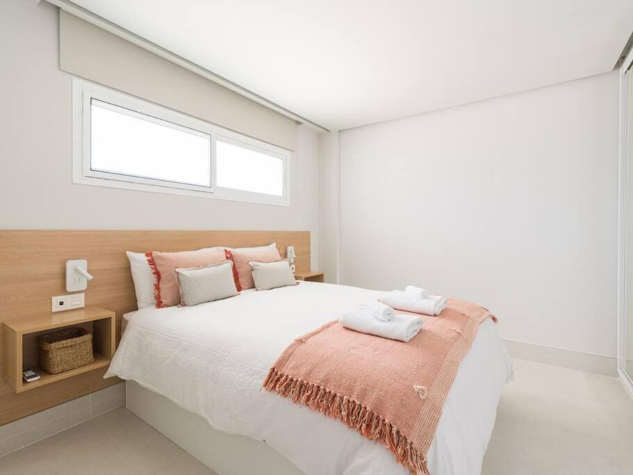 Appartamento Freshly Renovated, Walk To Yumbo, Shops & Dining