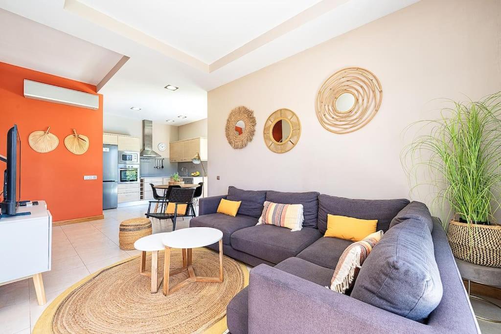 Calma Ii By Tenproperties Villa *