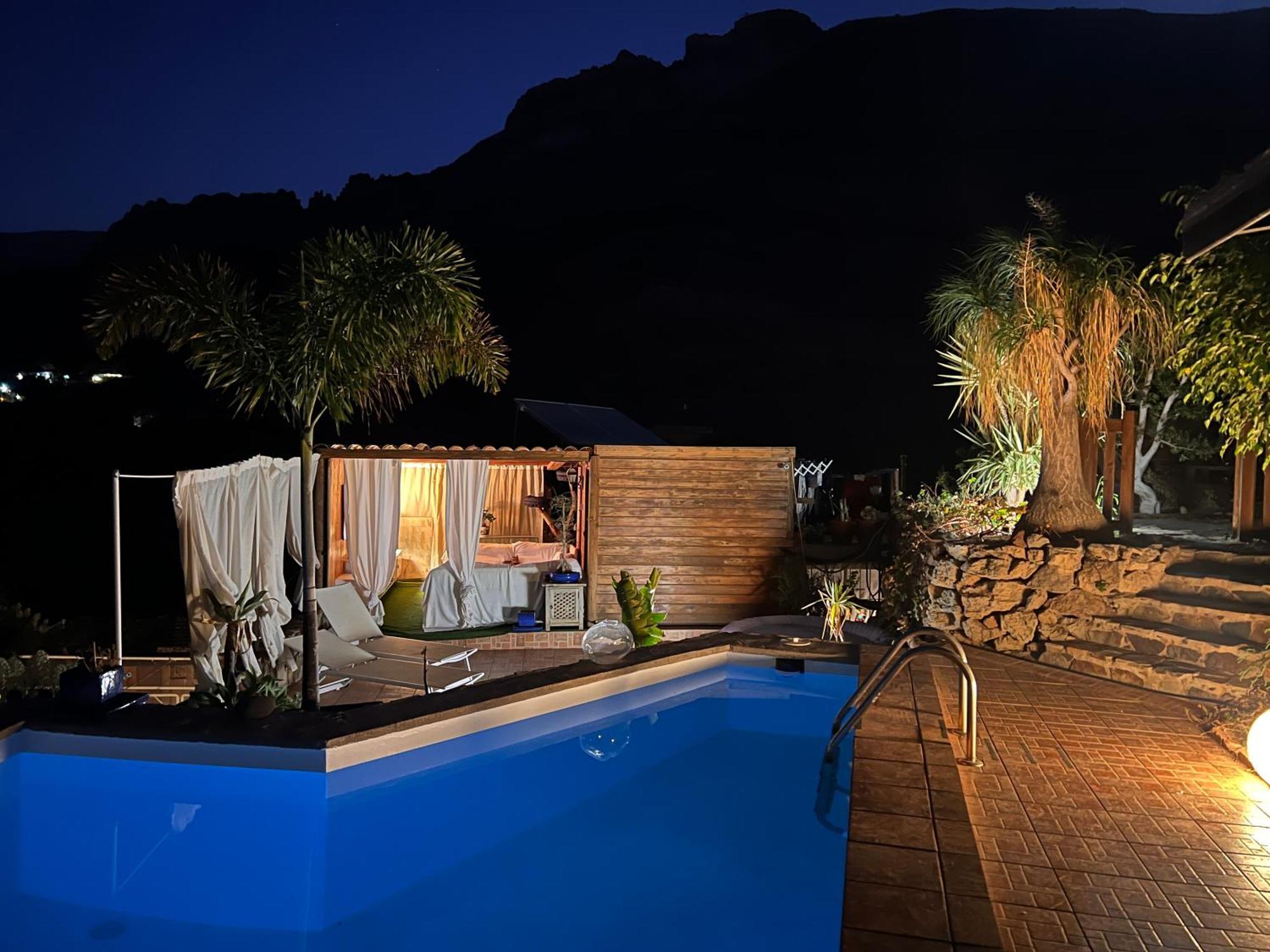 Apartamento Studio Bed-room In Quiet Montain - Swimming Pool, Jacuzzi, Wifi, Tv Outdoor Chill Out - La Lezardiere *
