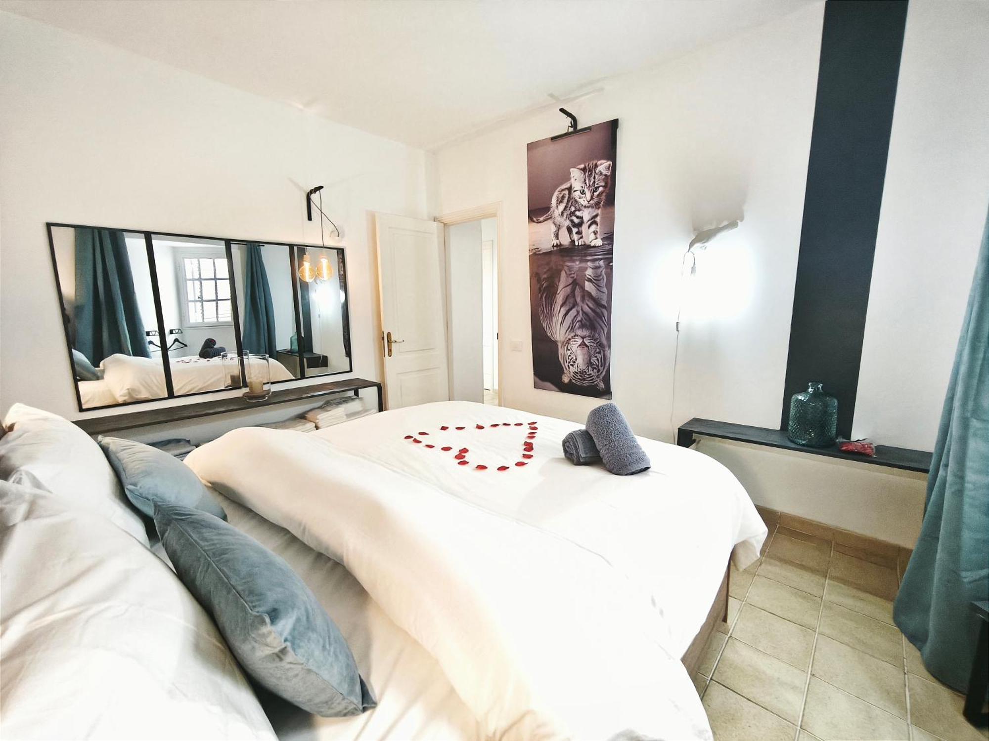 Rooftop Pamro - Private Jacuzzi - Fitness Area - Free Wifi - Air Conditioner - Pool - Modern & Comfortable - Sunnygolf * Maspalomas (Gran Canaria)