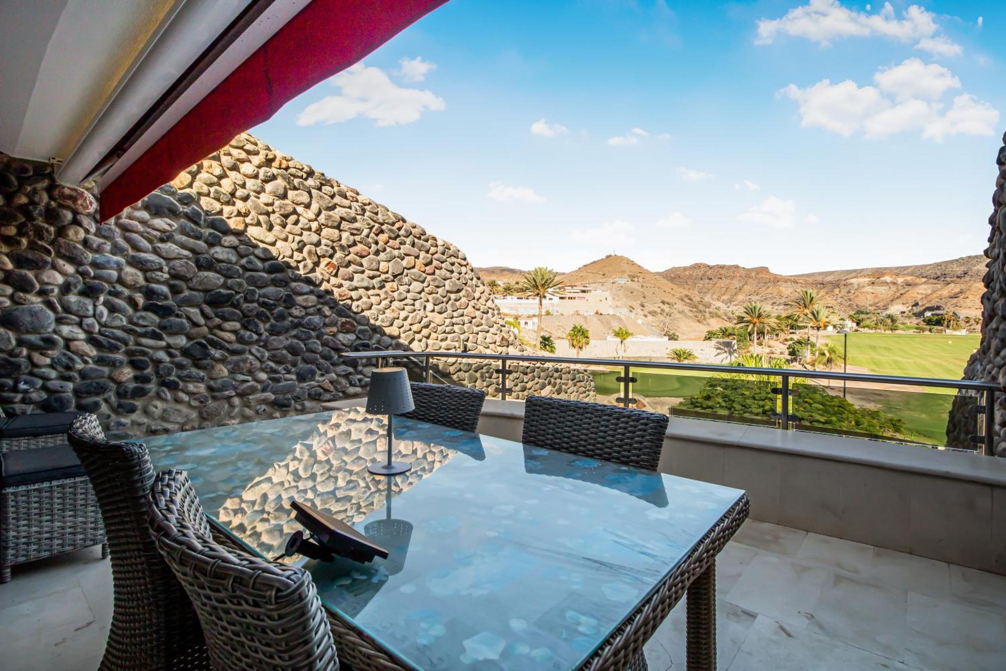 Oasis Tauro 3br Apartamento La Playa de Tauro