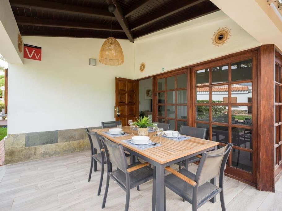 Palms Premium Bungalow, Private, Relaxing, Swimming Pool Appartamento *