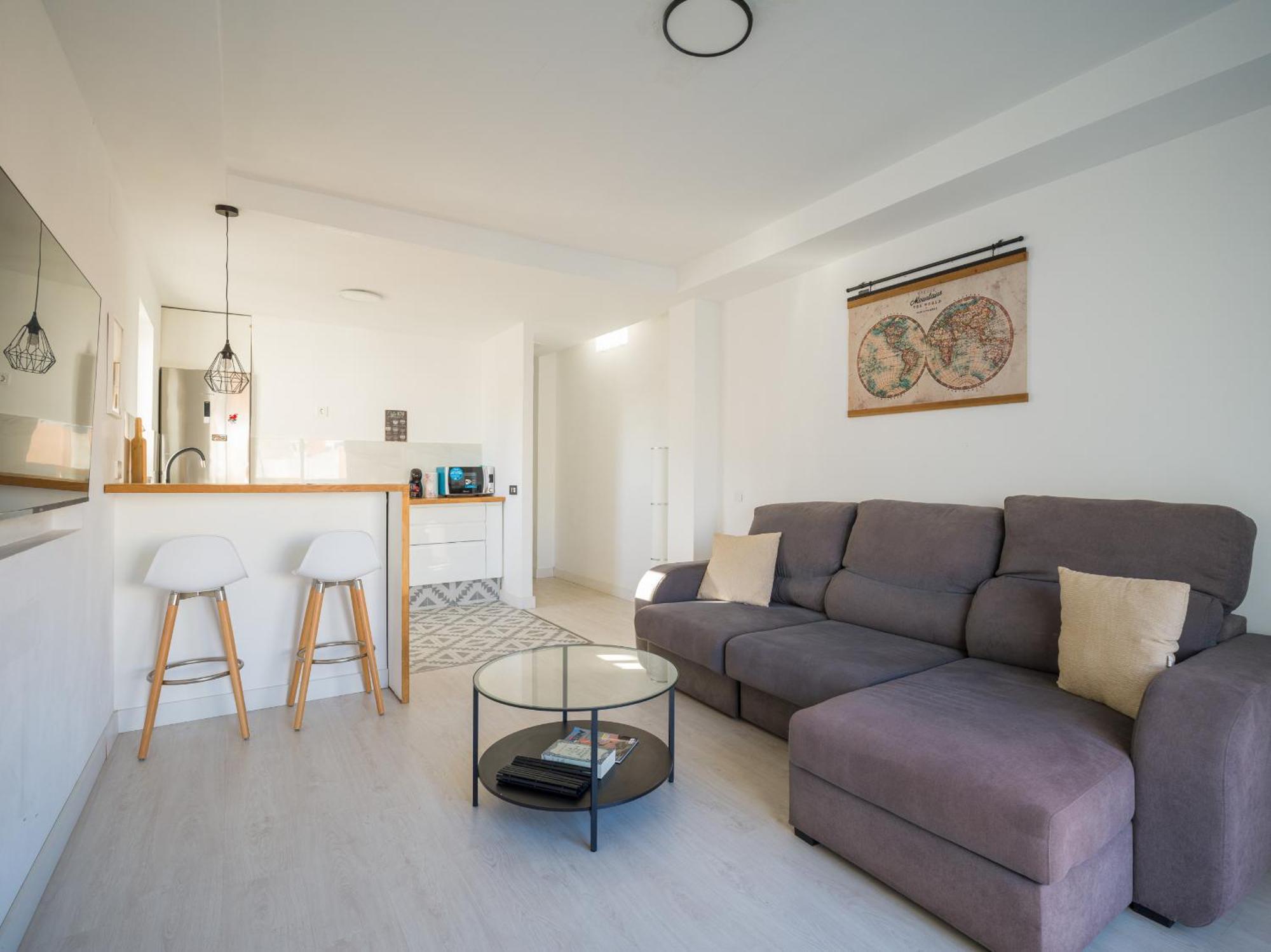 Apartamento Atico Con Terraza Privada En Mesa Y Lopez