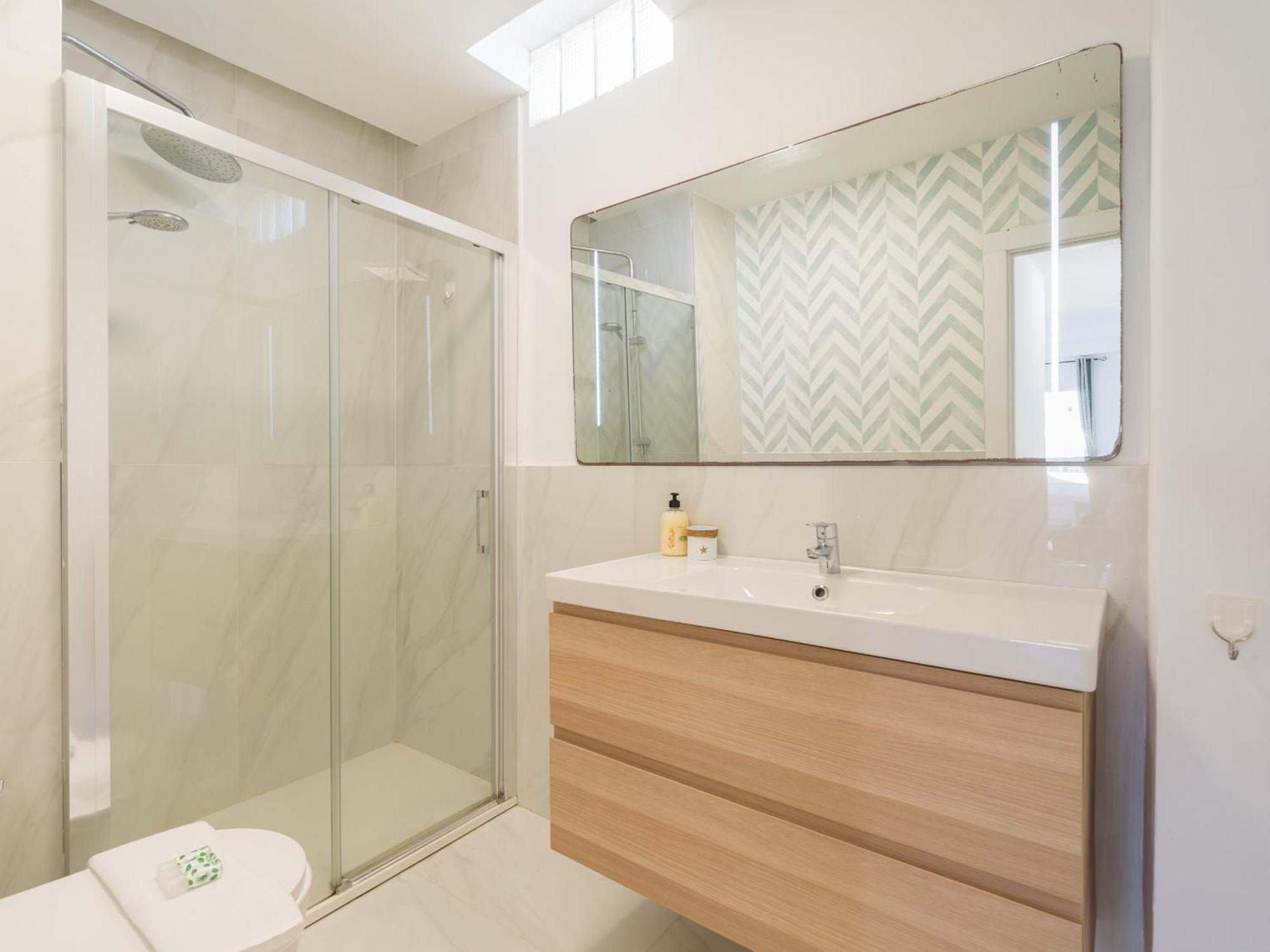 Atico Con Terraza Privada En Mesa Y Lopez Apartamento *