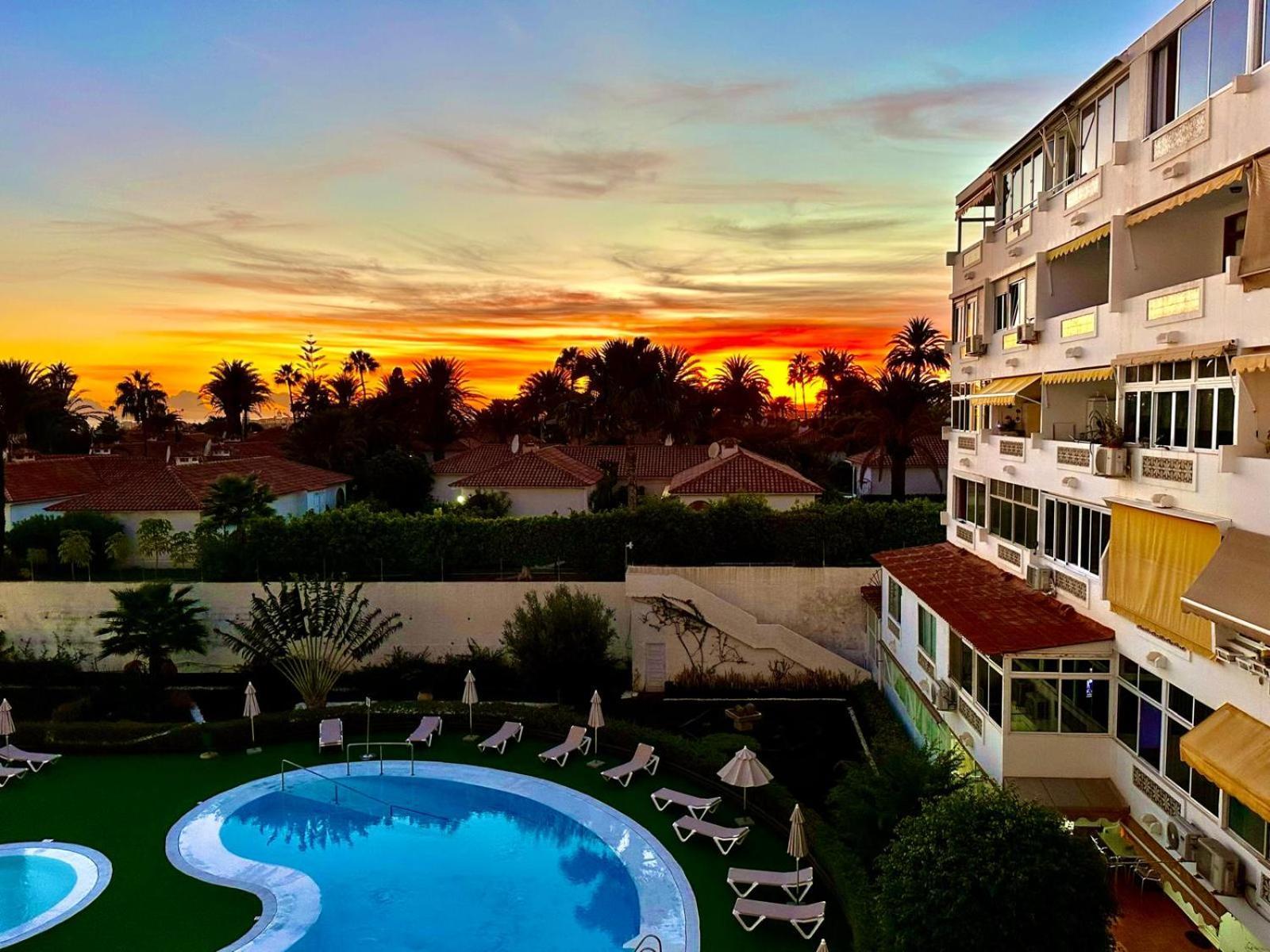 Sunset Over The Pool Near Yumbo!