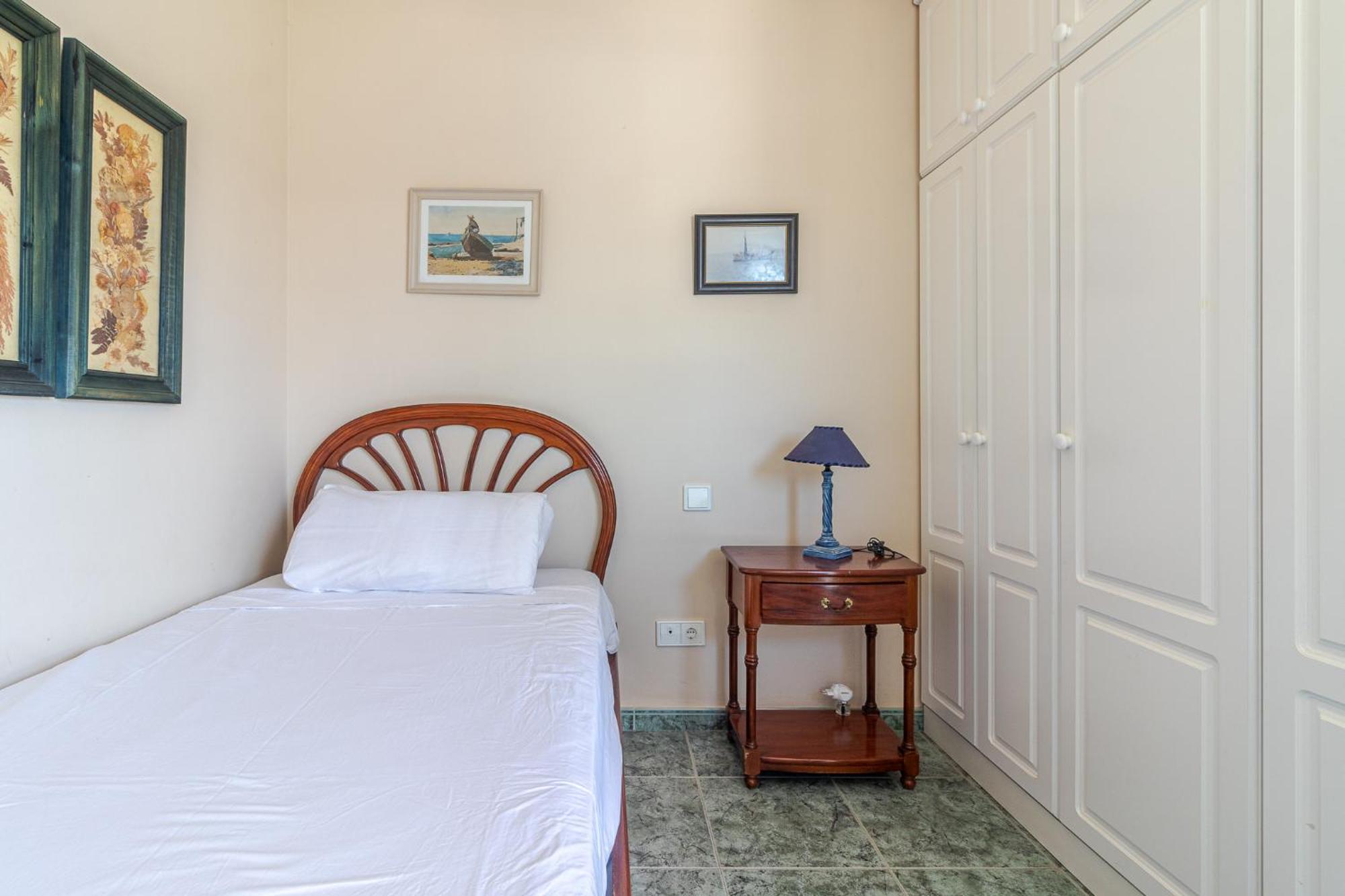 Apartamento With Terrace Views