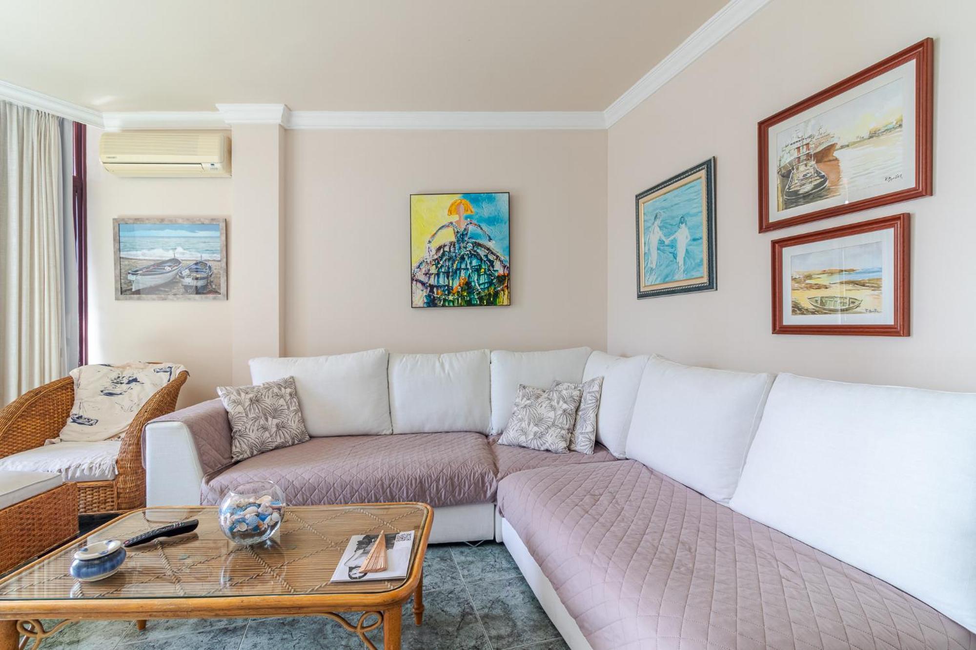 Apartamento With Terrace Views Telde