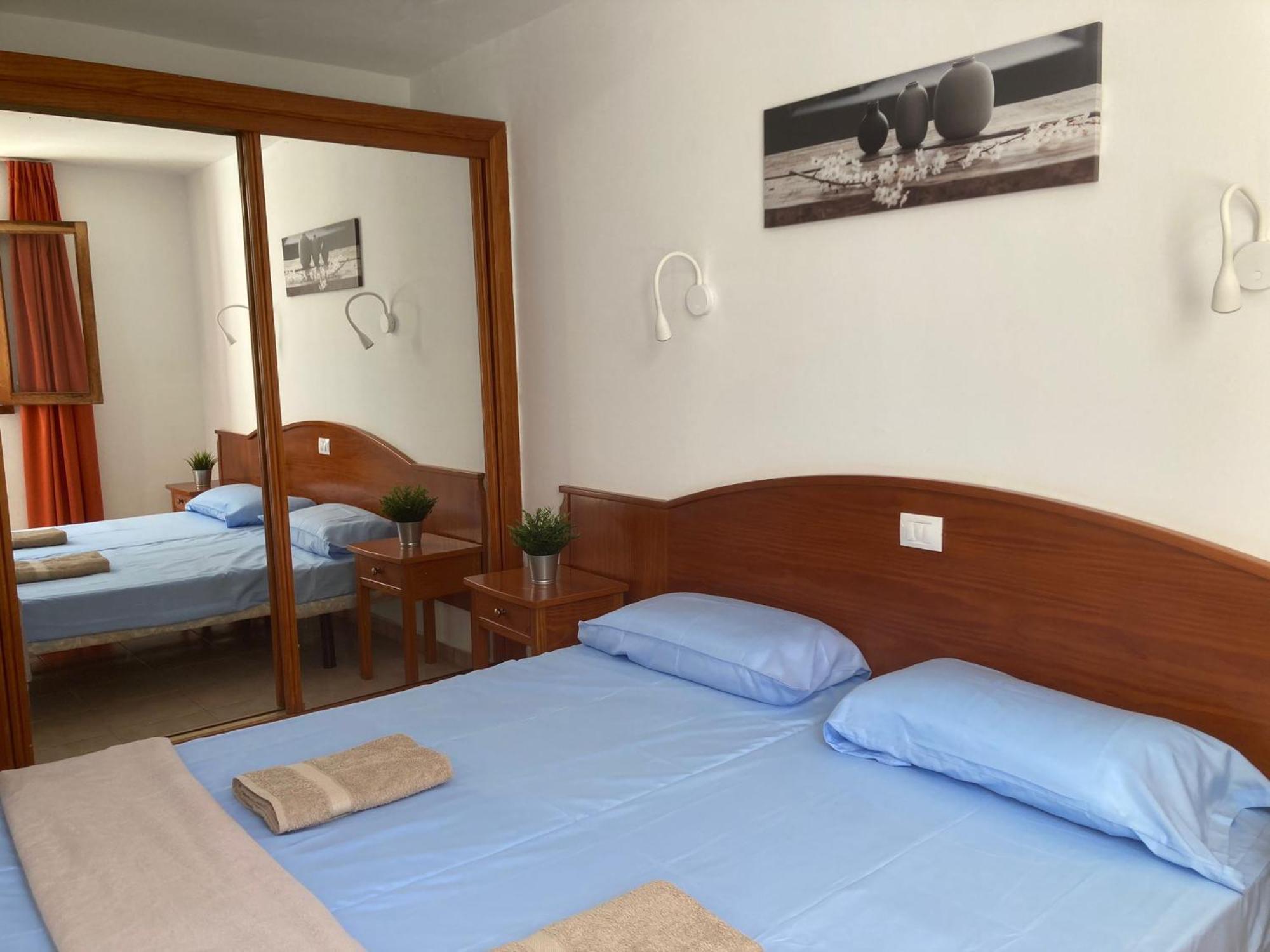 Apartment Tirma Red