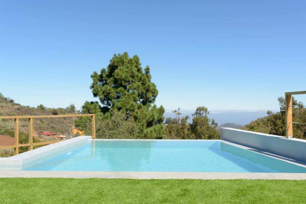 Con Piscina Y Vista Al Mar *