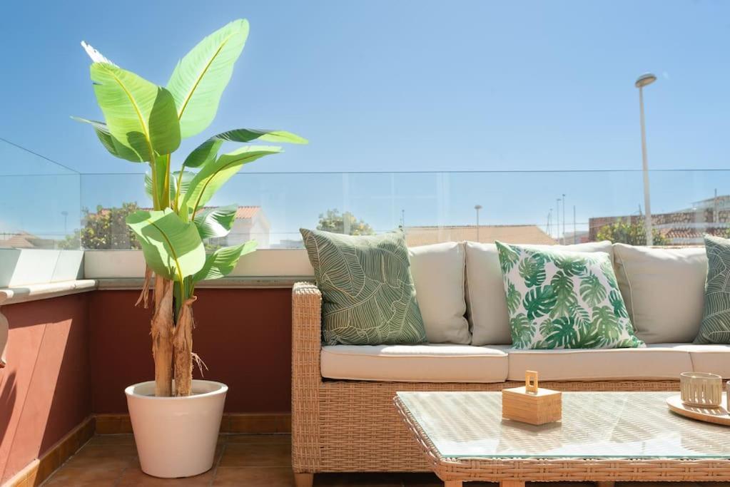 Villa Con Piscina En La Playa *
