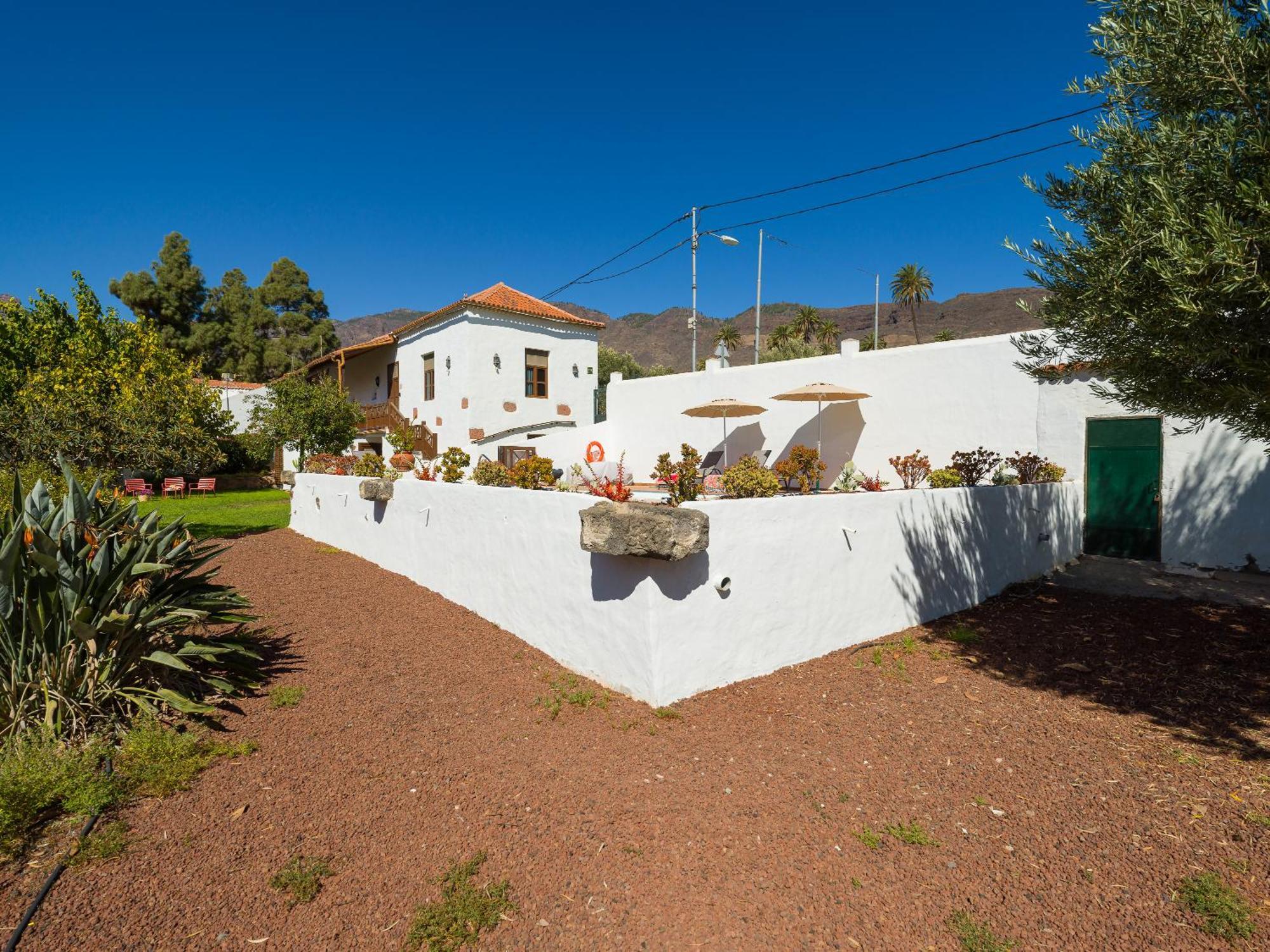 La Montaneta Villa Santa Lucía