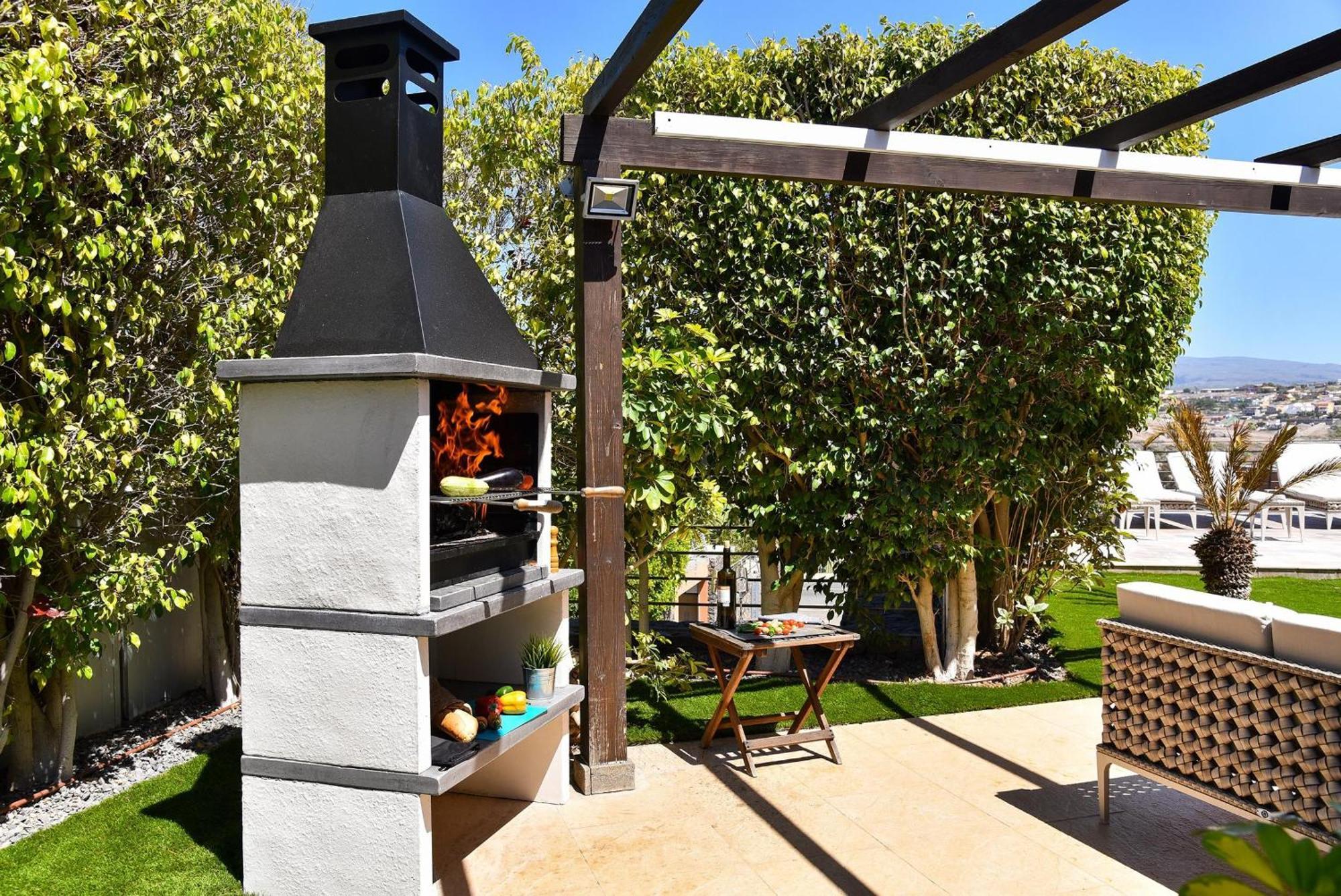 Villa Salobre Golf Seis Luxury Retreat In Gran Canaria Private Heated Pool Exclusive Salobre Golf Resort Minutes From Maspalomas Beaches * Las Palmas de Gran Canaria