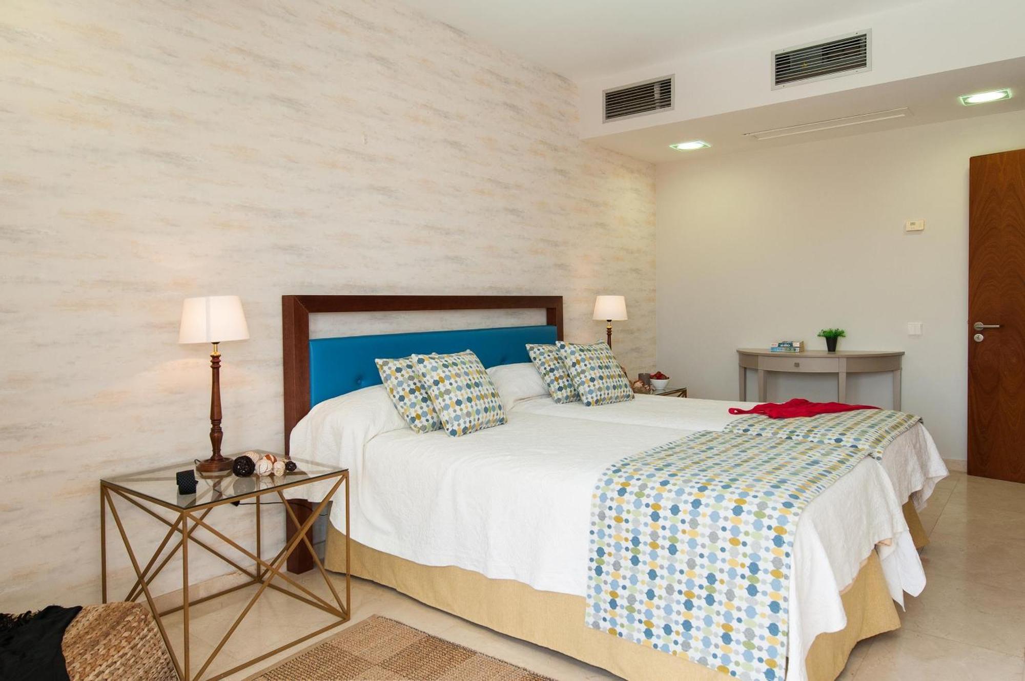 Villa Salobre Golf Seis Luxury Retreat In Gran Canaria Private Heated Pool Exclusive Salobre Golf Resort Minutes From Maspalomas Beaches Villa Las Palmas de Gran Canaria