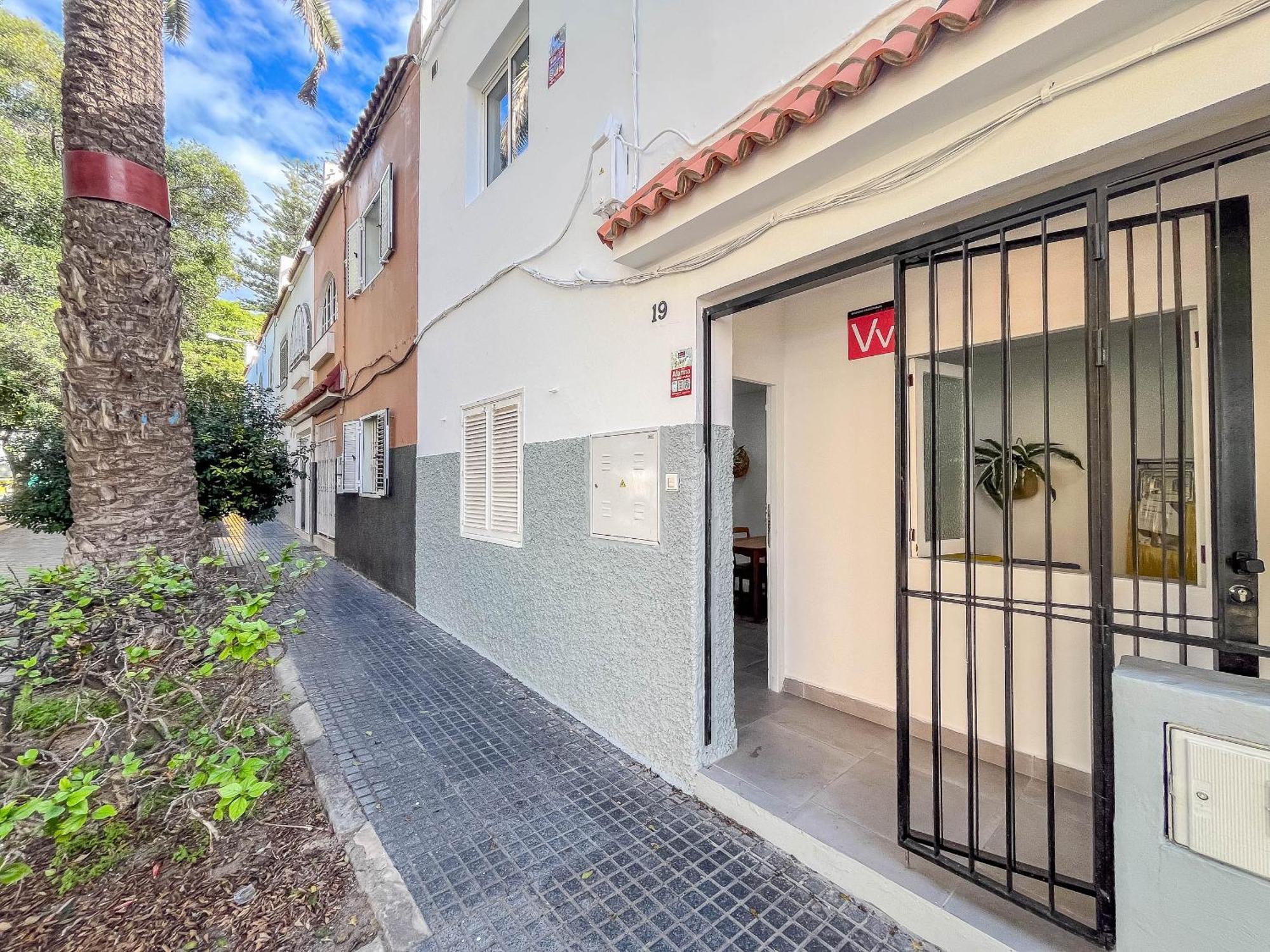 Coliving Mol-terrace, En-suite Bathroom, Fridge & Tv Pensión
