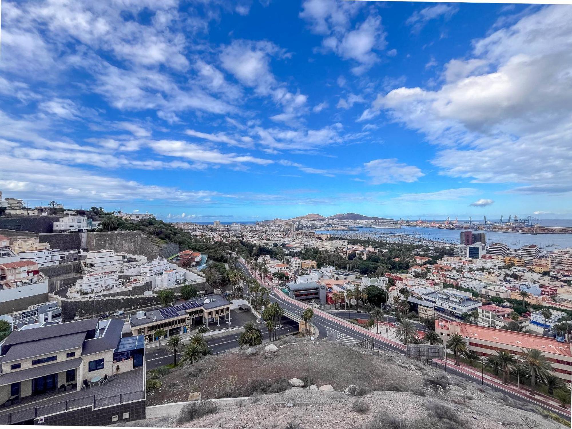 Pensión Coliving Mol-terrace, En-suite Bathroom, Fridge & Tv