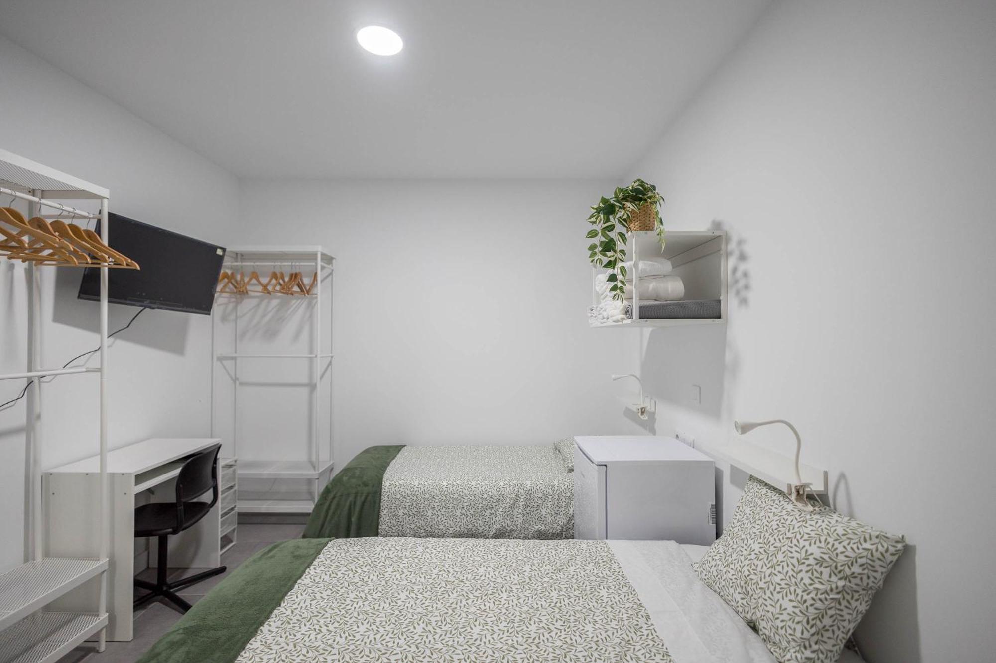 Coliving Mol-terrace, En-suite Bathroom, Fridge & Tv * Las Palmas de Gran Canaria